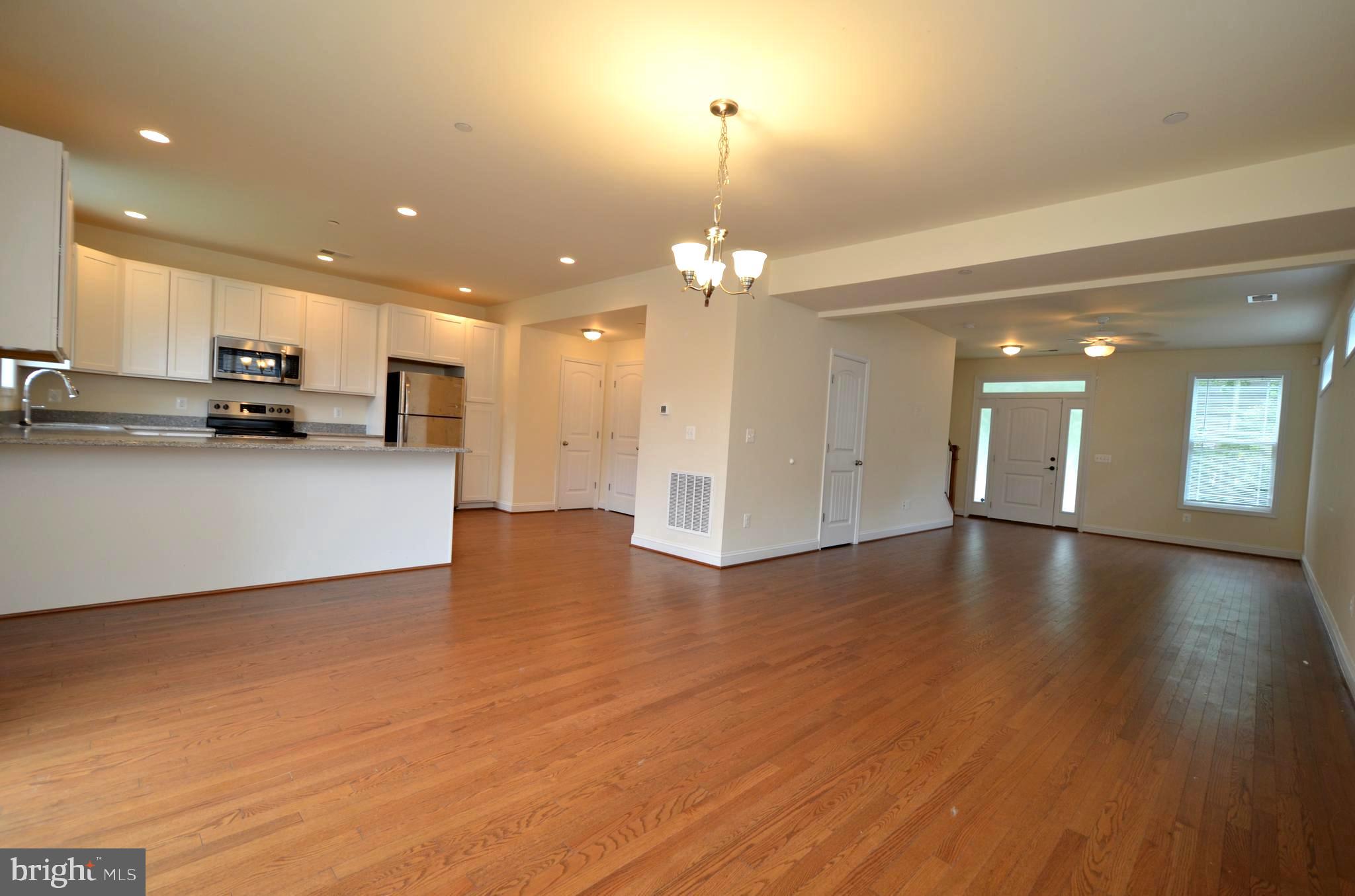 AVALON SHORES - Residential Lease