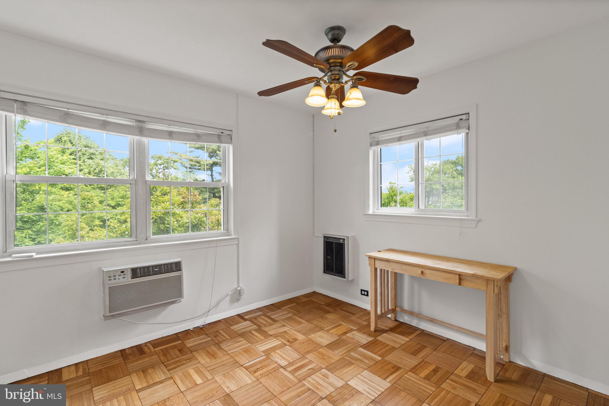 PARKFAIRFAX - Residential Lease