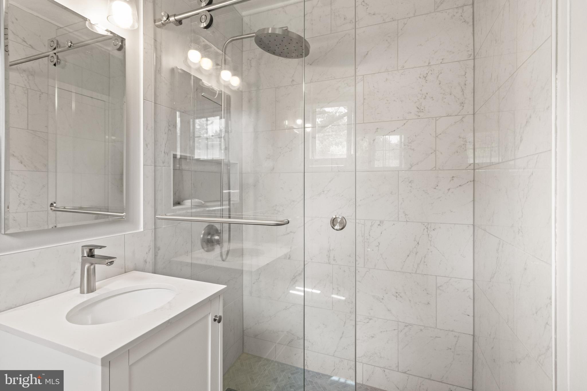 PARKFAIRFAX - Residential Lease