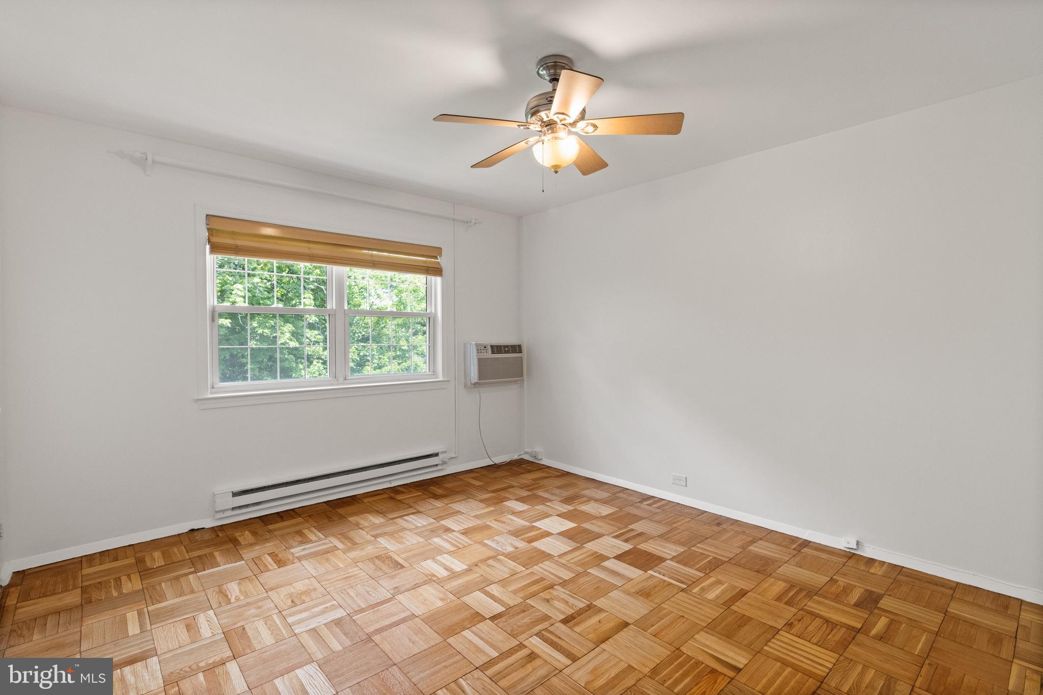 PARKFAIRFAX - Residential Lease