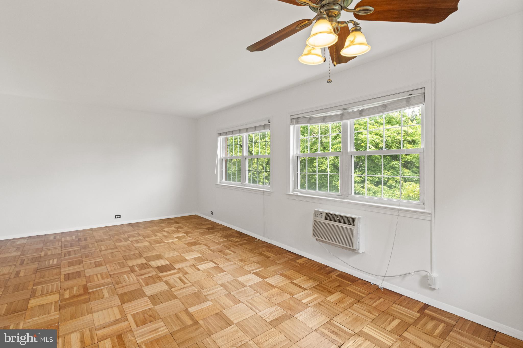 PARKFAIRFAX - Residential Lease