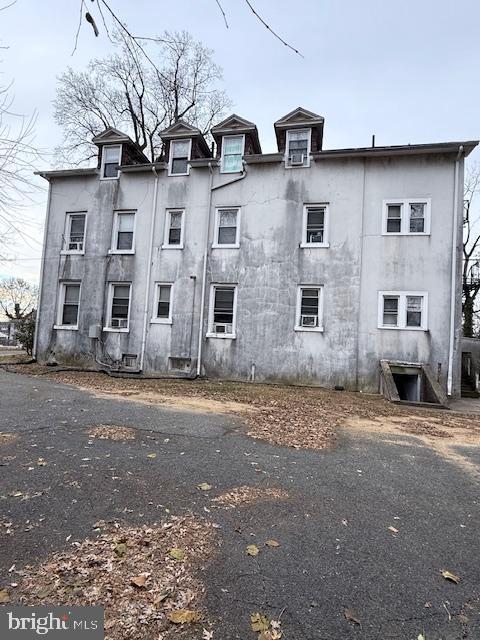 367 MORRIS STREET