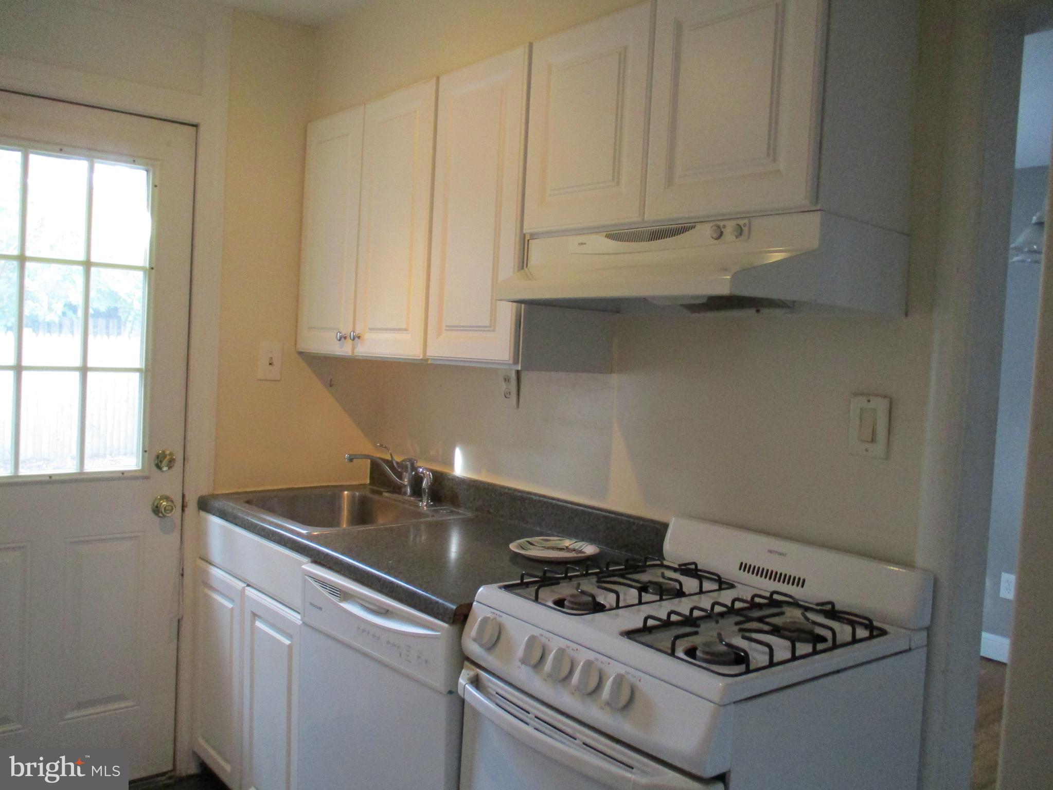 MONROE - Residential Lease