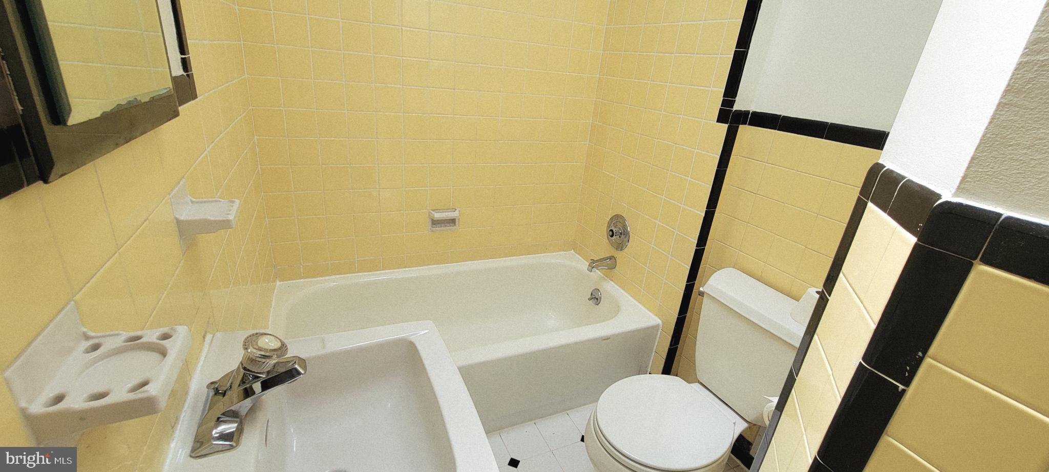 DELMAR VILLAGE - Residential