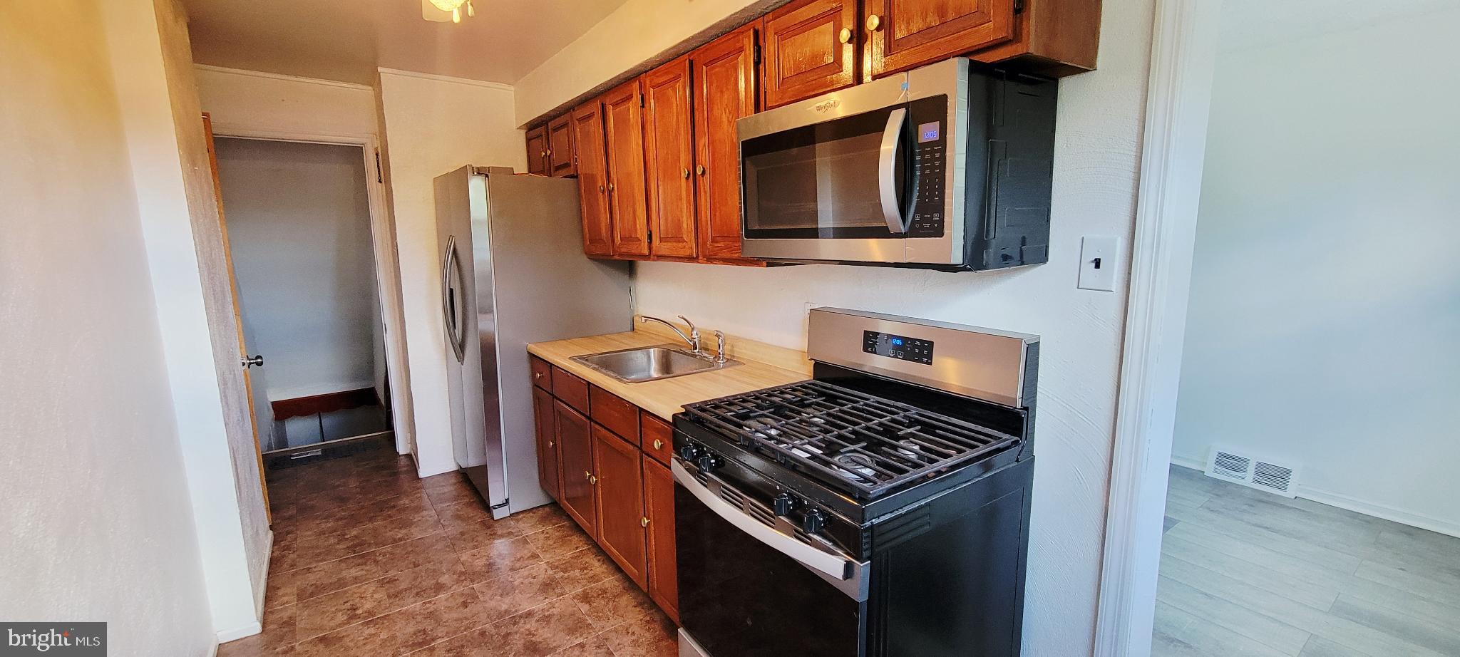 DELMAR VILLAGE - Residential