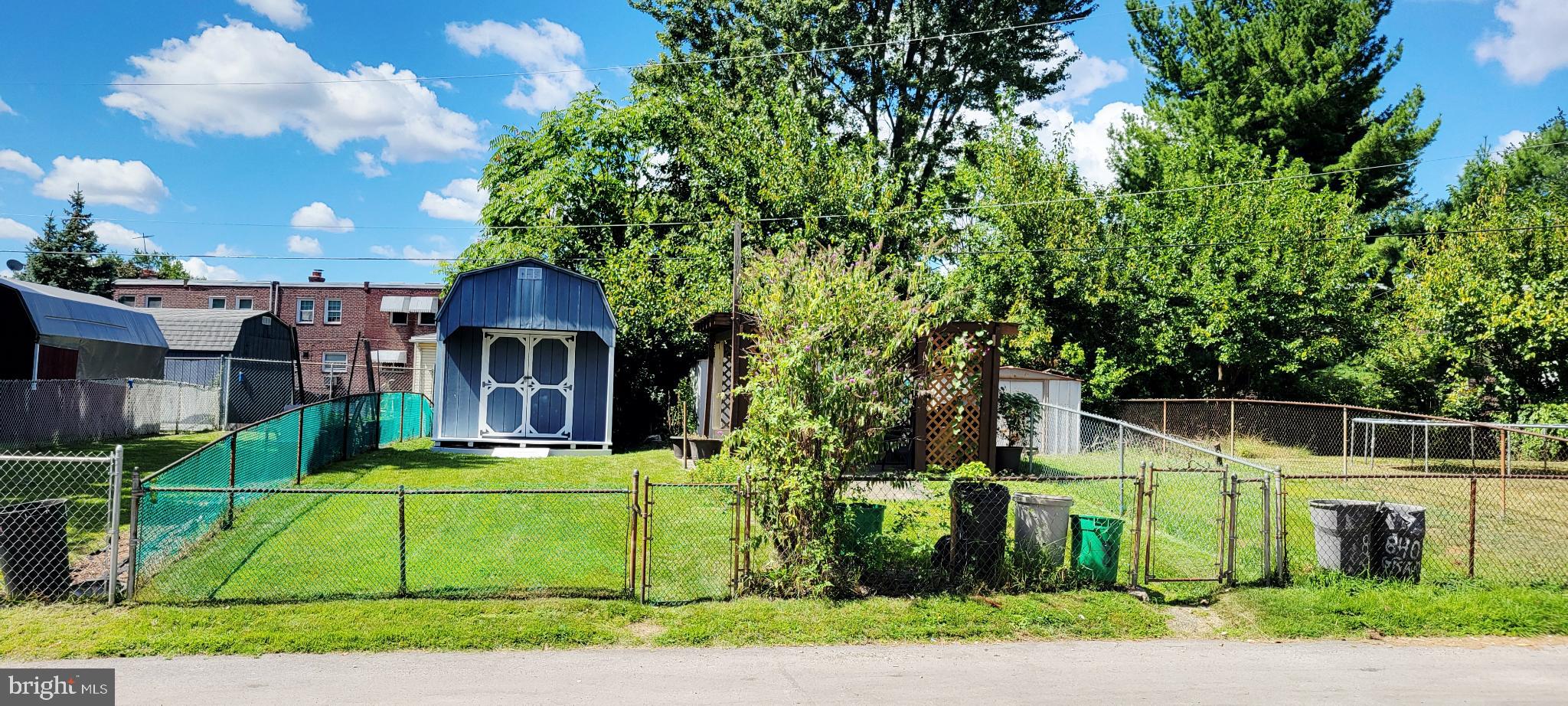 DELMAR VILLAGE - Residential