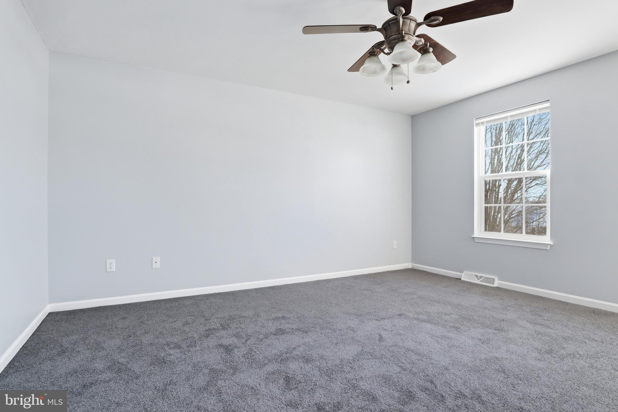 EAST MANCHESTER - Residential