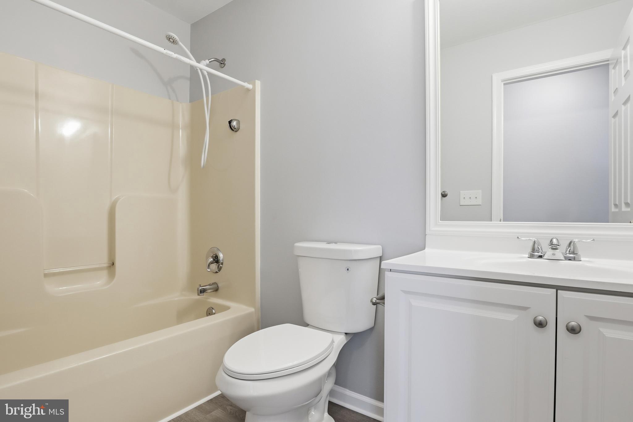 EAST MANCHESTER - Residential