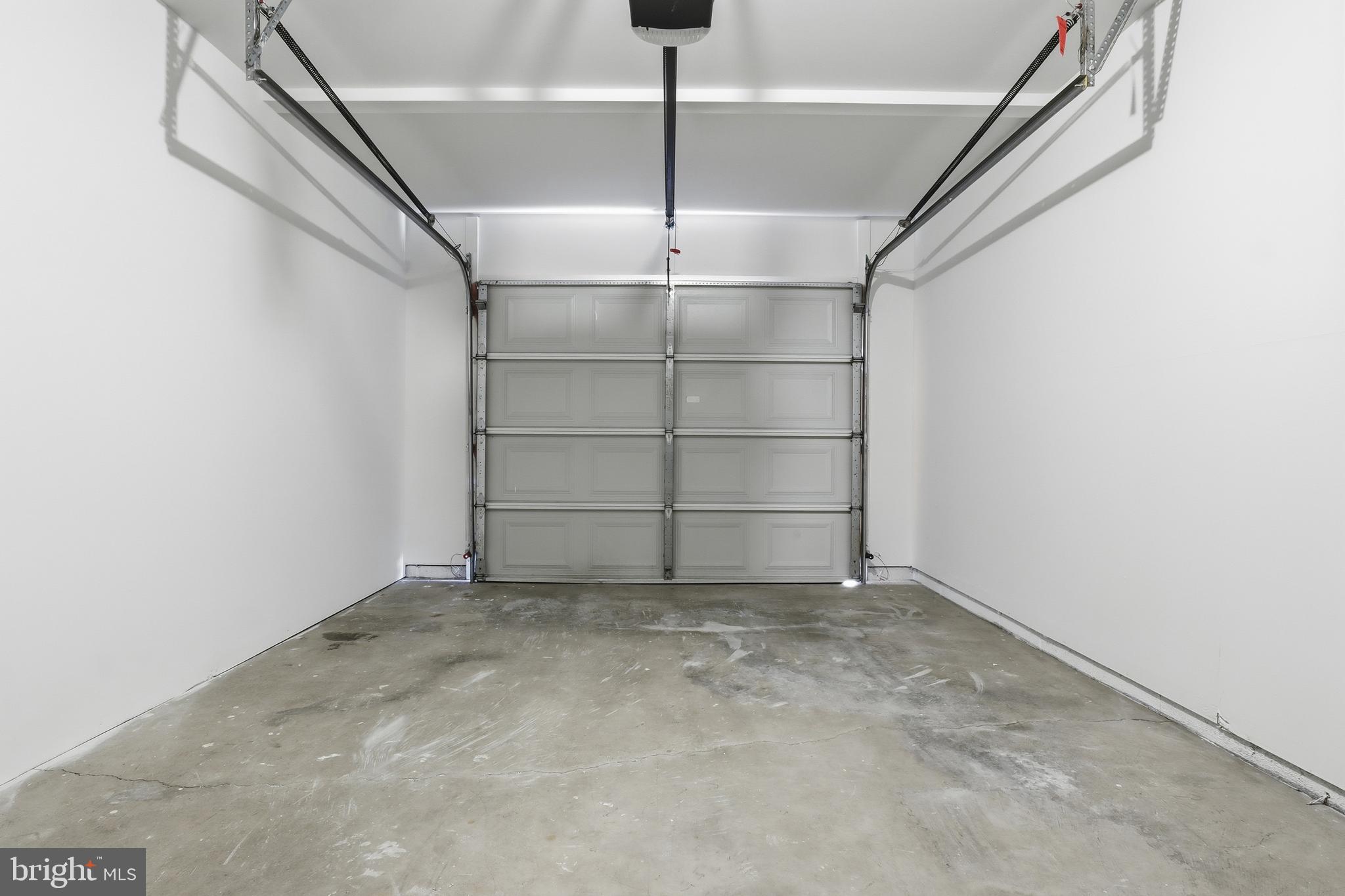 EAST MANCHESTER - Residential