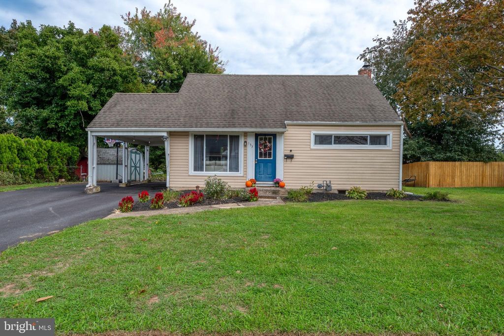 Photo of 157 Sylvan Drive, YORK, PA 17402 (MLS # PAYK2091806)