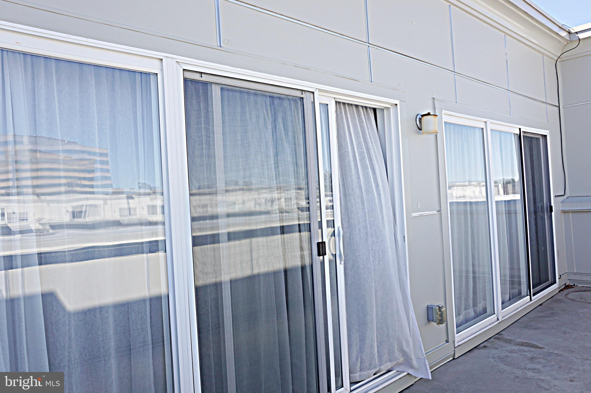 CENTERPOINTE - Residential Lease