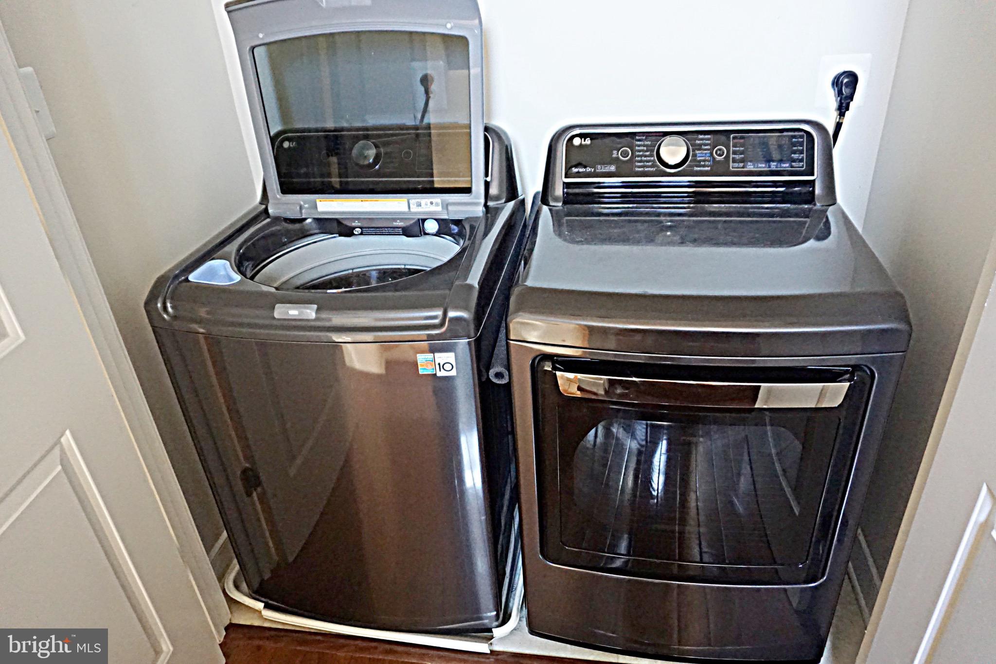 CENTERPOINTE - Residential Lease