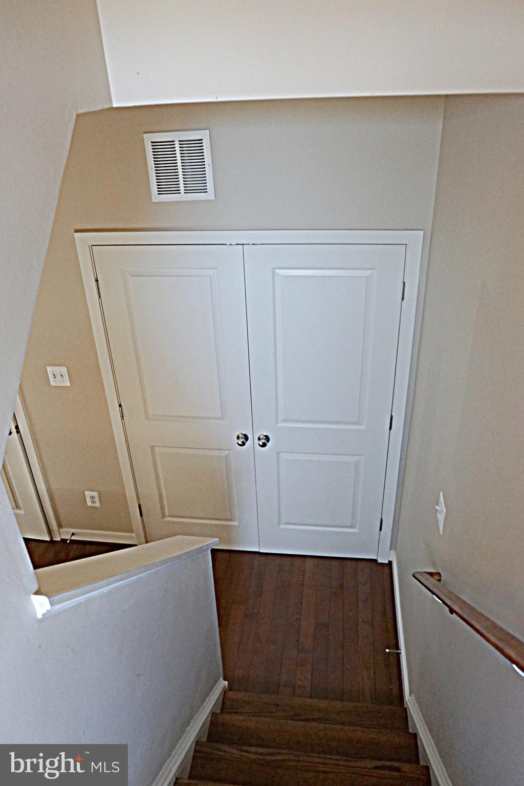 CENTERPOINTE - Residential Lease