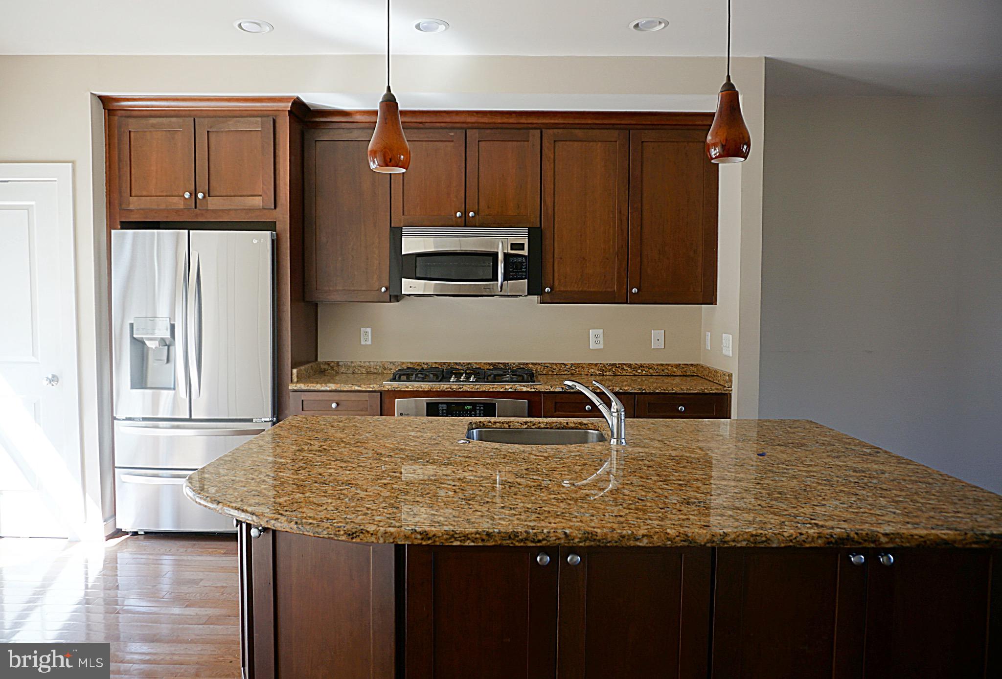 CENTERPOINTE - Residential Lease