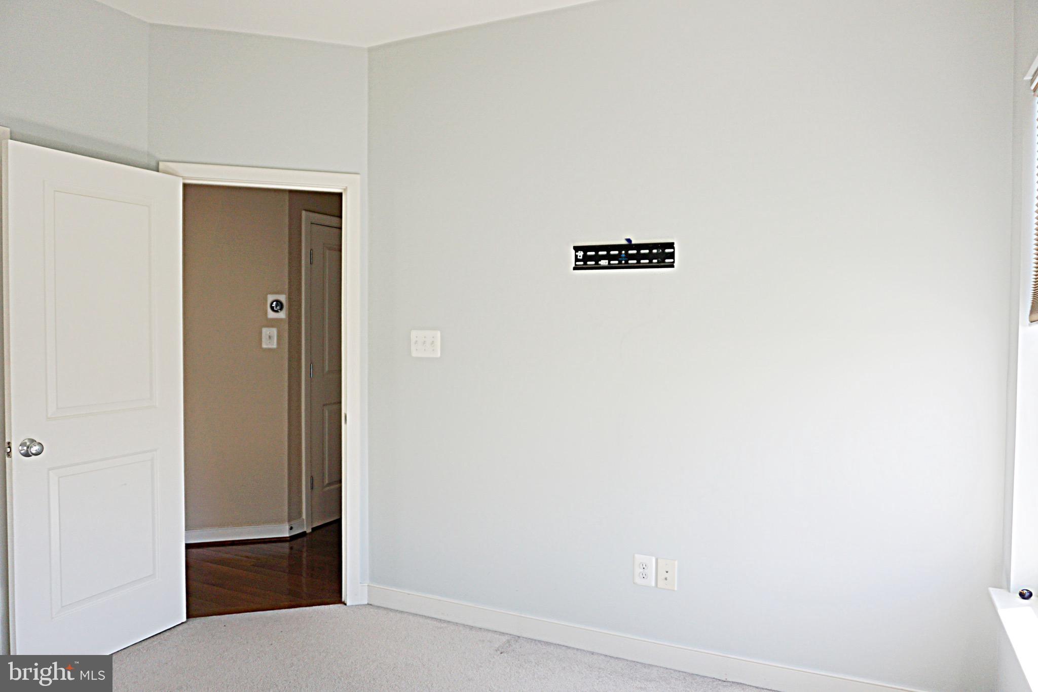 CENTERPOINTE - Residential Lease