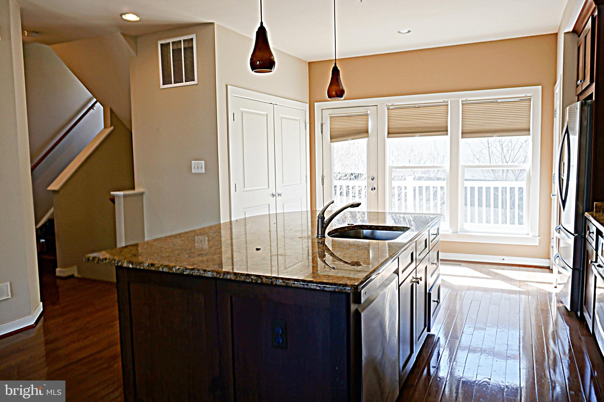 CENTERPOINTE - Residential Lease