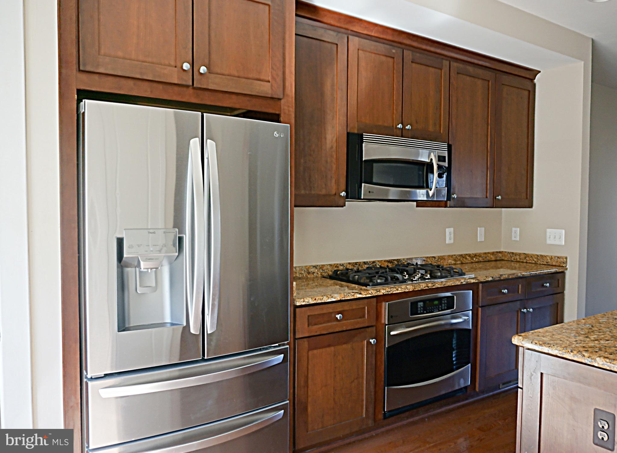 CENTERPOINTE - Residential Lease