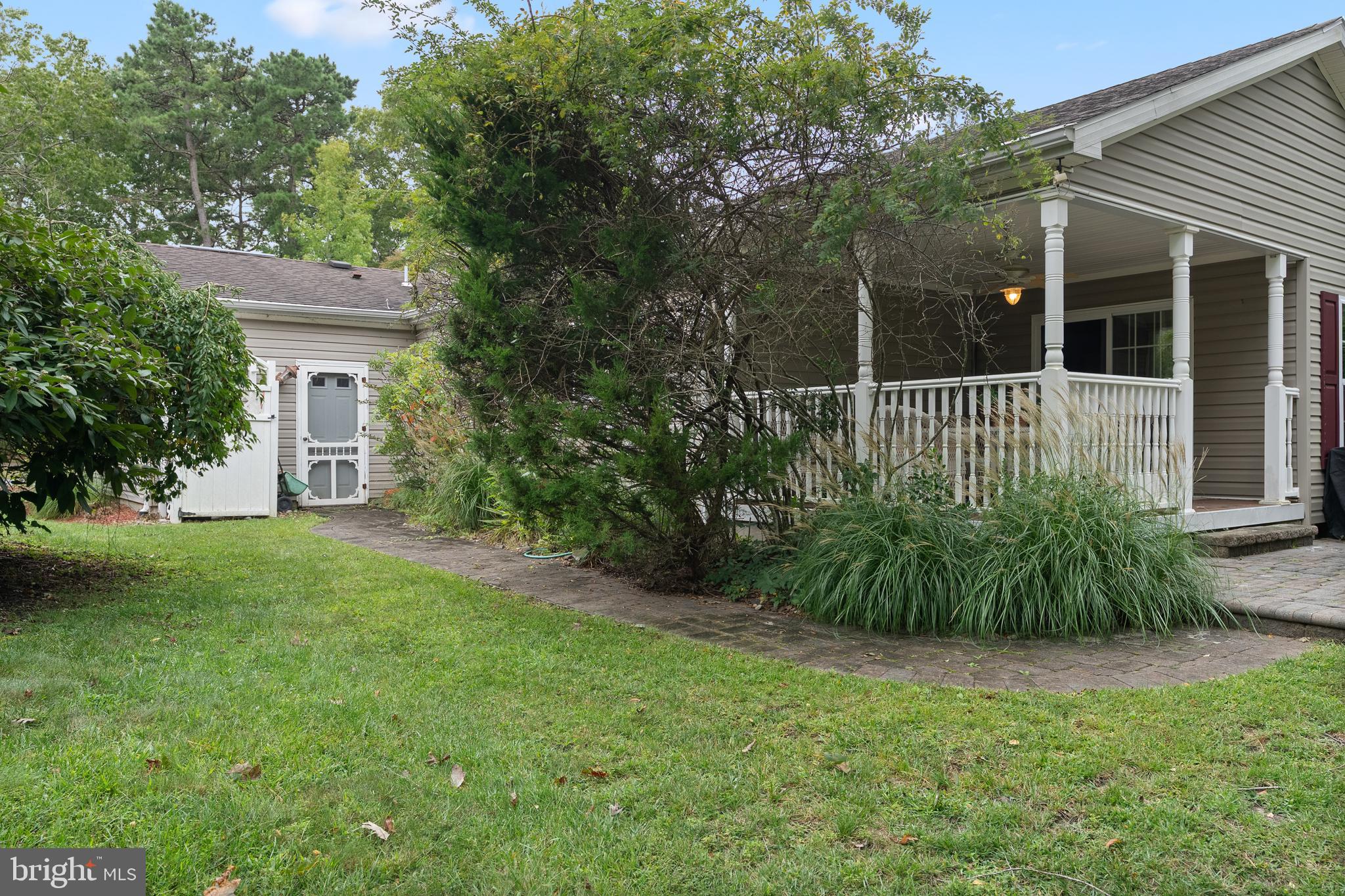 277 GREENBRIAR COURT