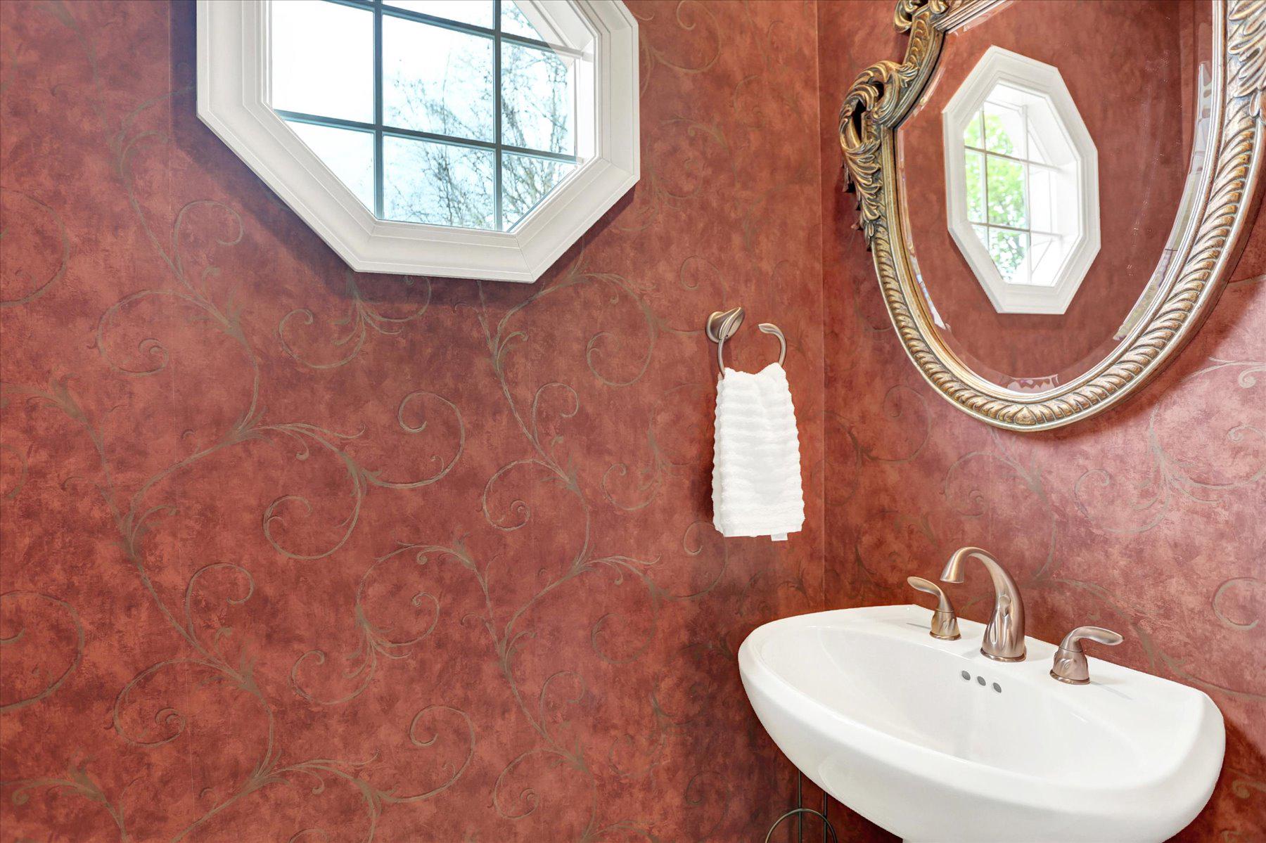 MEADOWVIEW ESTATES - Residential