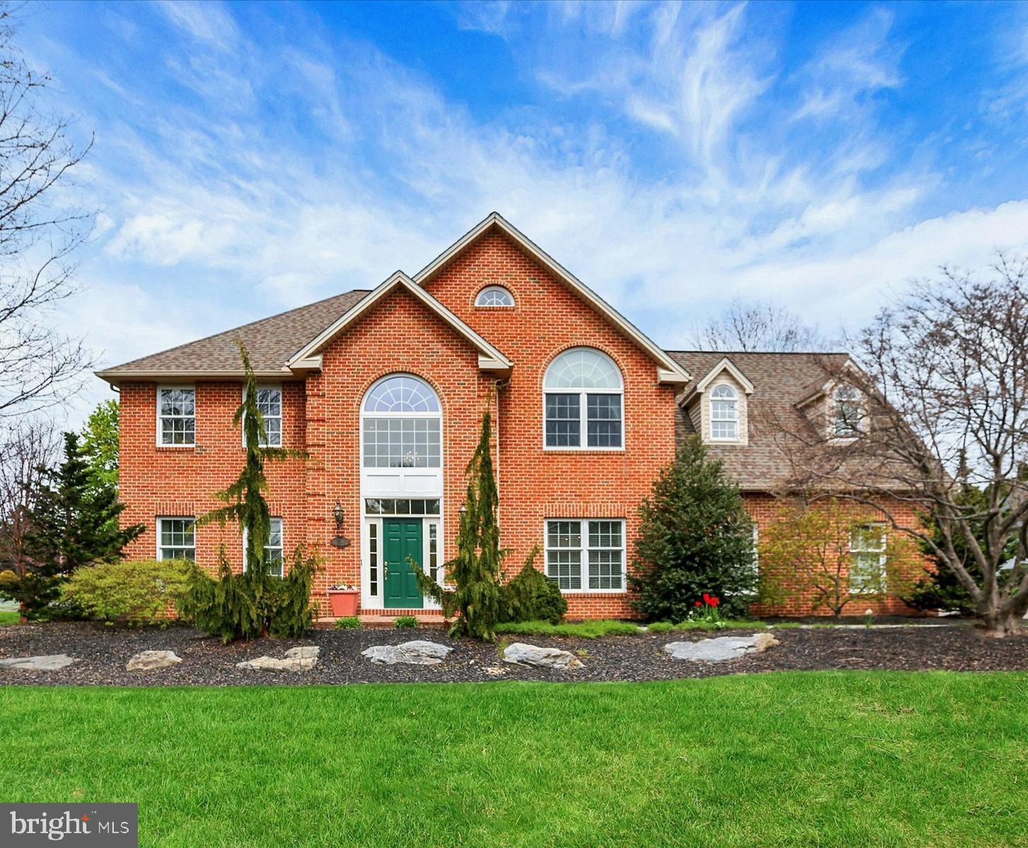 1785 SUMMERFIELD DRIVE