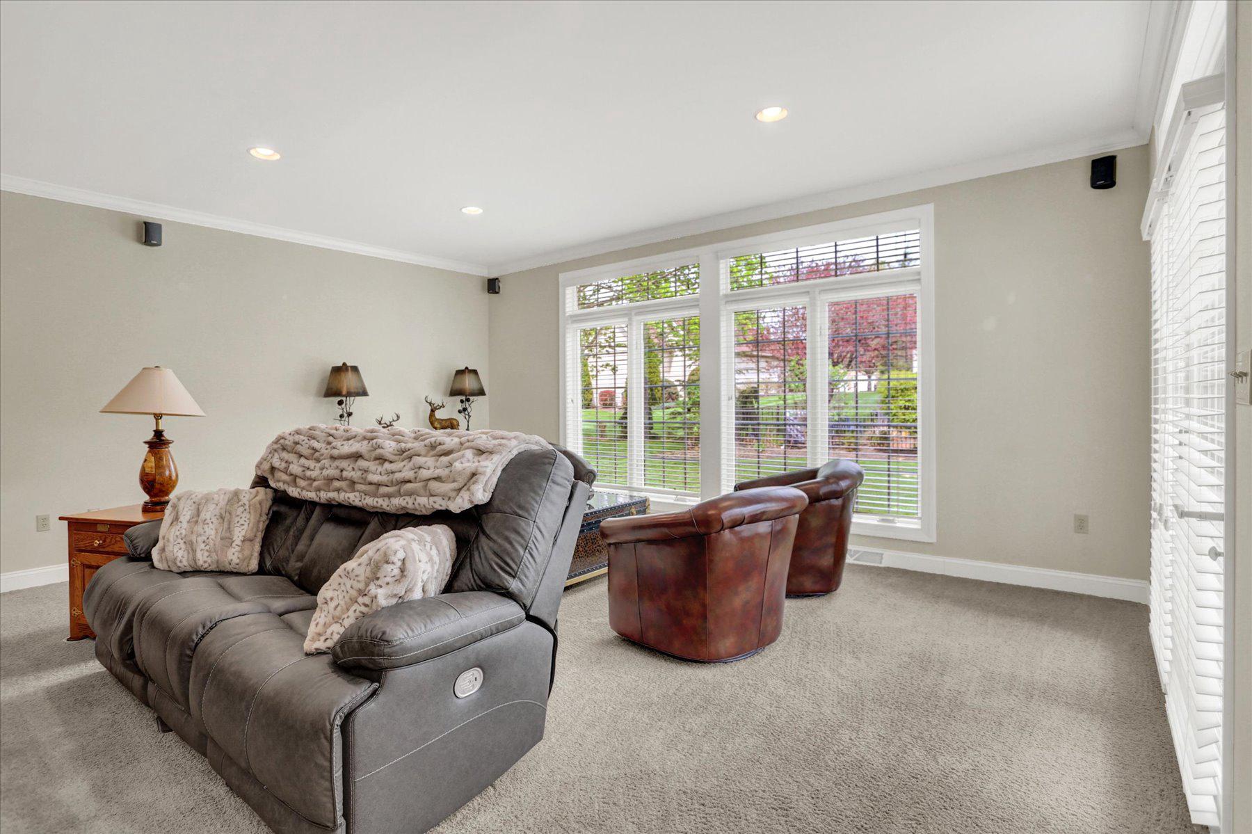 MEADOWVIEW ESTATES - Residential