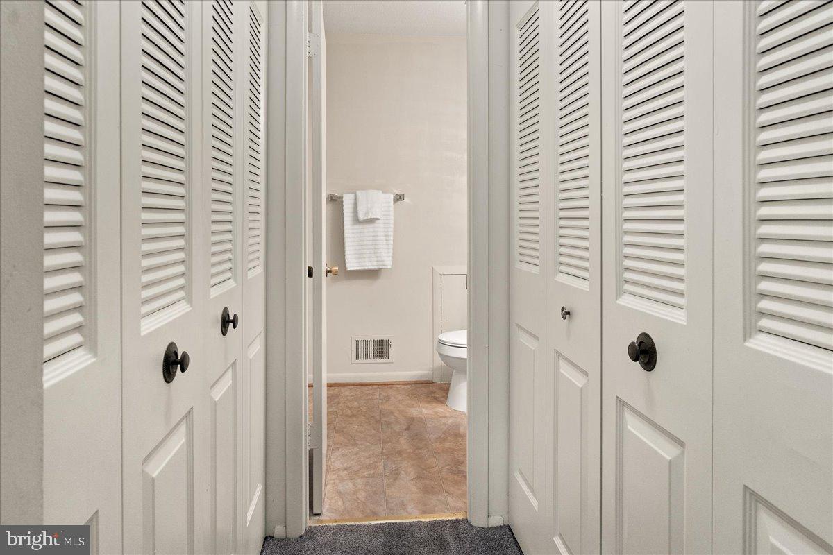 COUNTRYSIDE - Residential