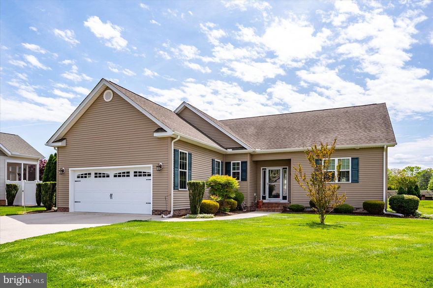 Welcome to this beautifully maintained rancher built in 2016, located in the sought-after Hunt Club community. This 3-bedroom, 2-bathroom home offers an open and functional layout with a spacious kitchen featuring a peninsula island, granite countertops, stainless steel appliances, and a walk-in pantry. The primary suite includes a generous walk-in closet with built-ins and a spa-inspired ensuite boasting a walk-in shower and double sink vanity. Ideal for easy, single-level living in a desirable neighborhood!