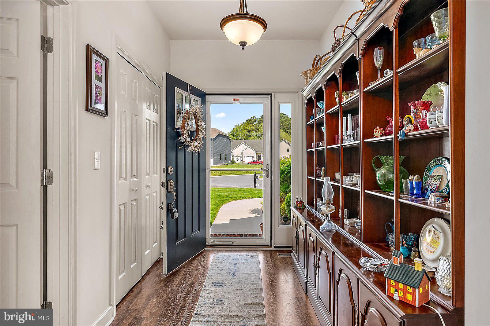 HUNT CLUB SOUTH - Residential