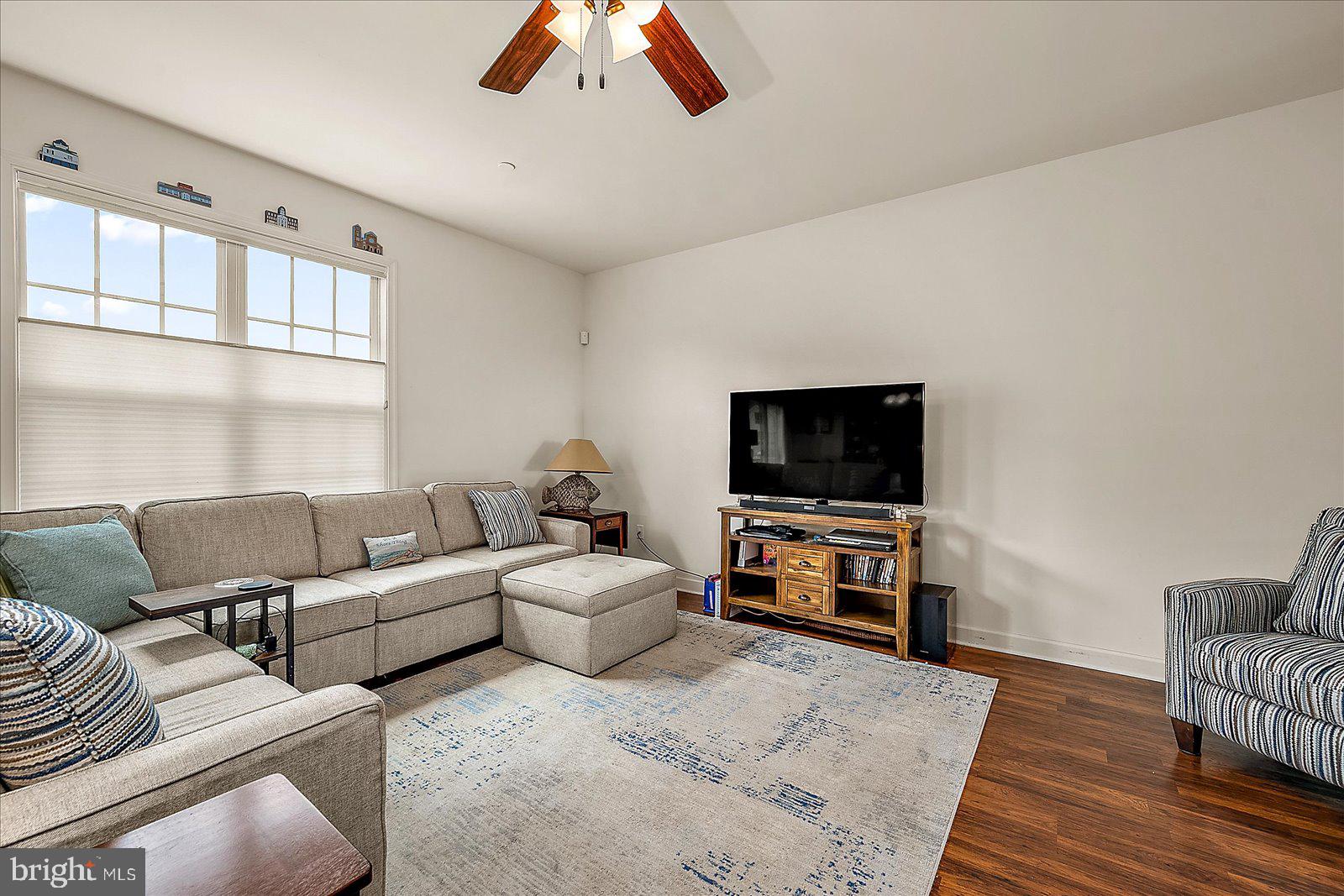 HUNT CLUB SOUTH - Residential