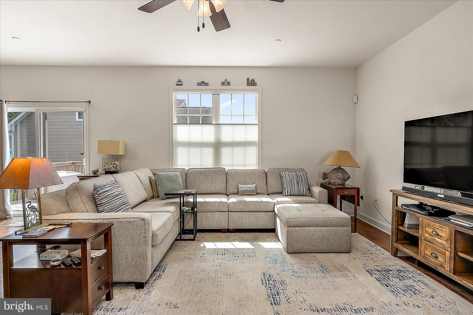 HUNT CLUB SOUTH - Residential