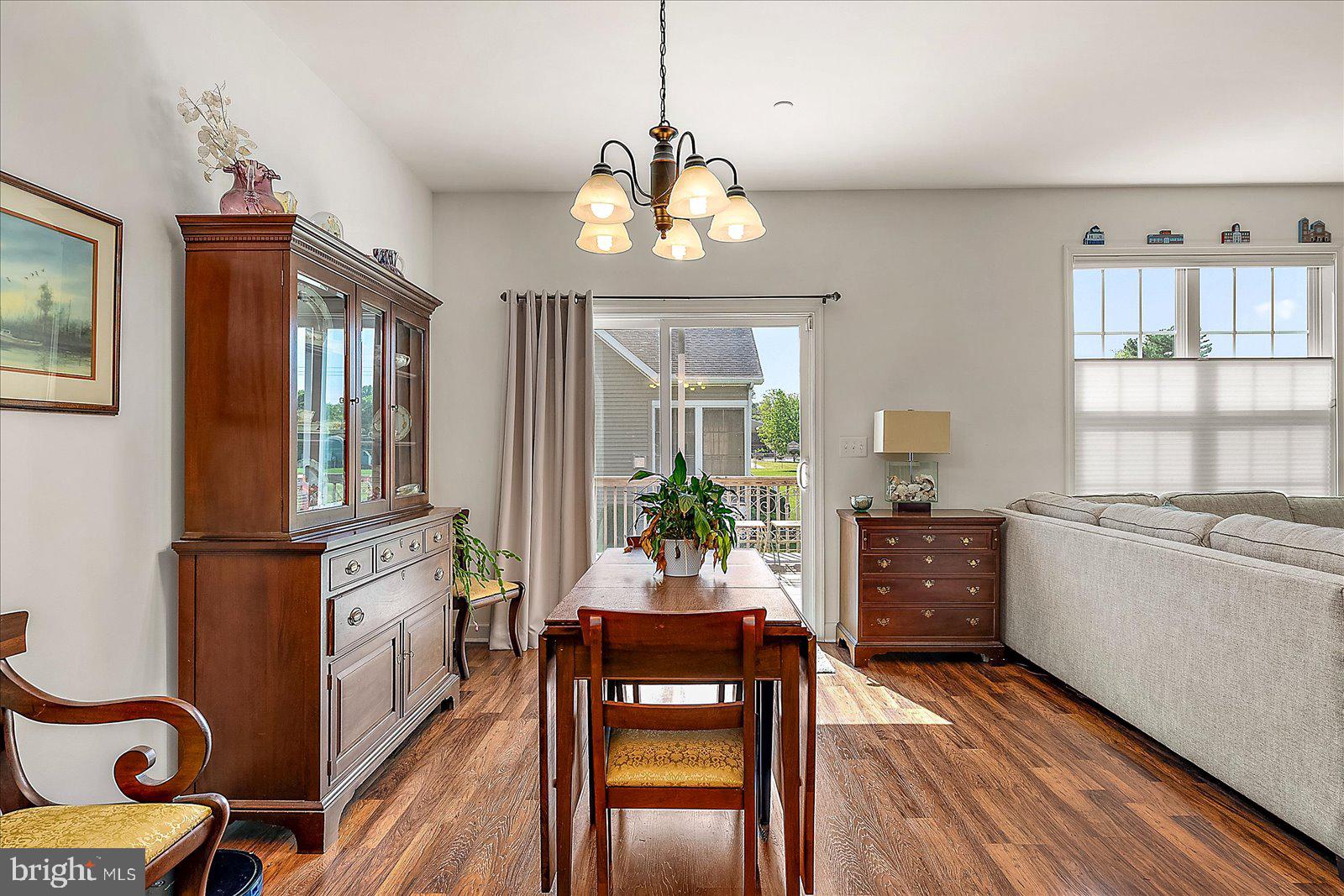 HUNT CLUB SOUTH - Residential