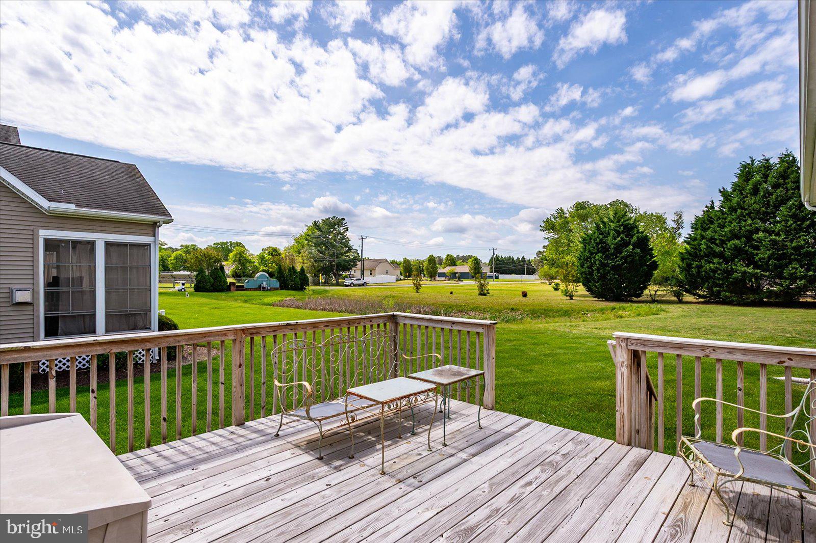 HUNT CLUB SOUTH - Residential