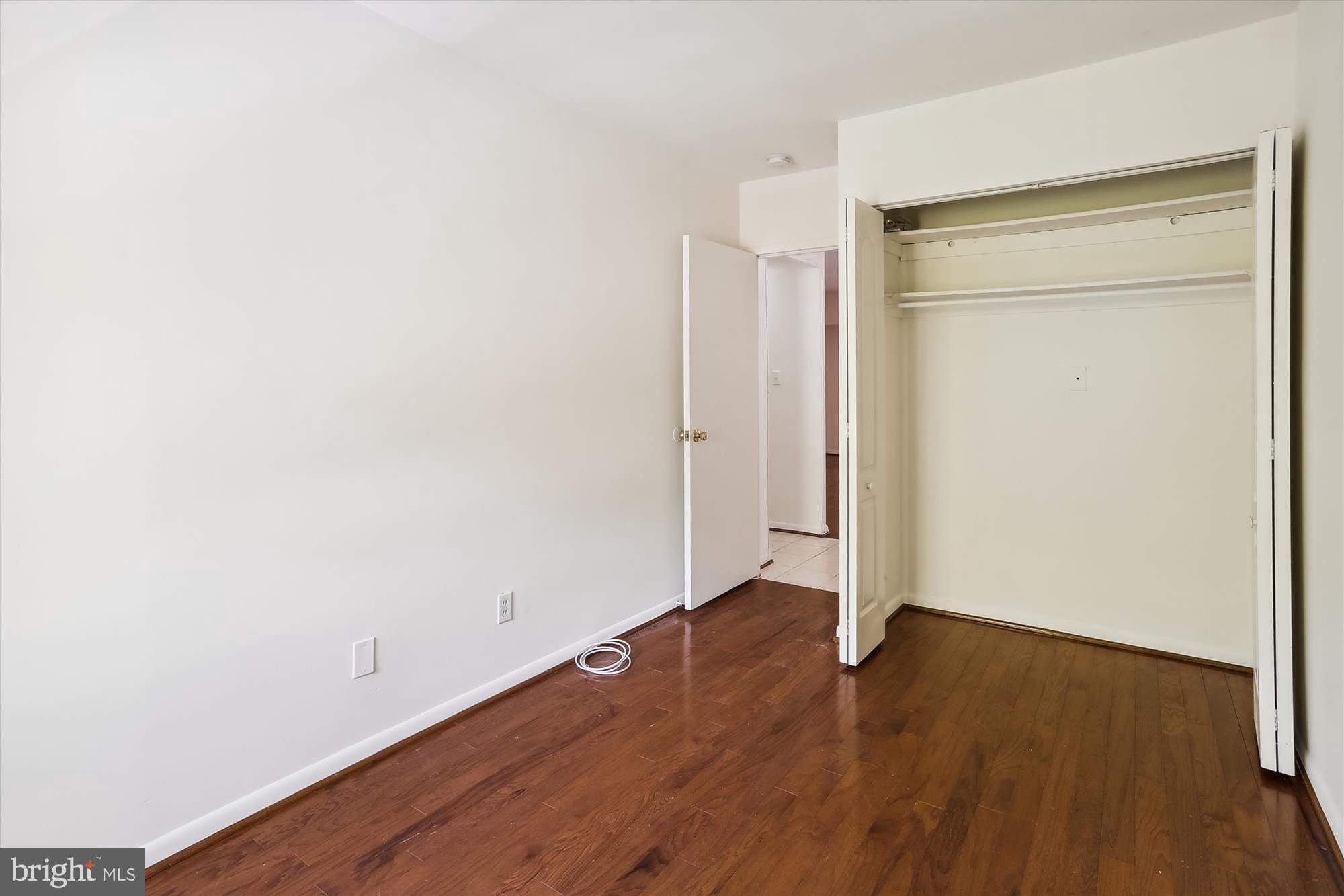 SHADOWOOD - Residential Lease