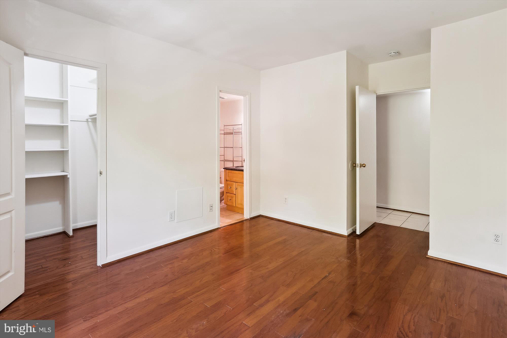 SHADOWOOD - Residential Lease