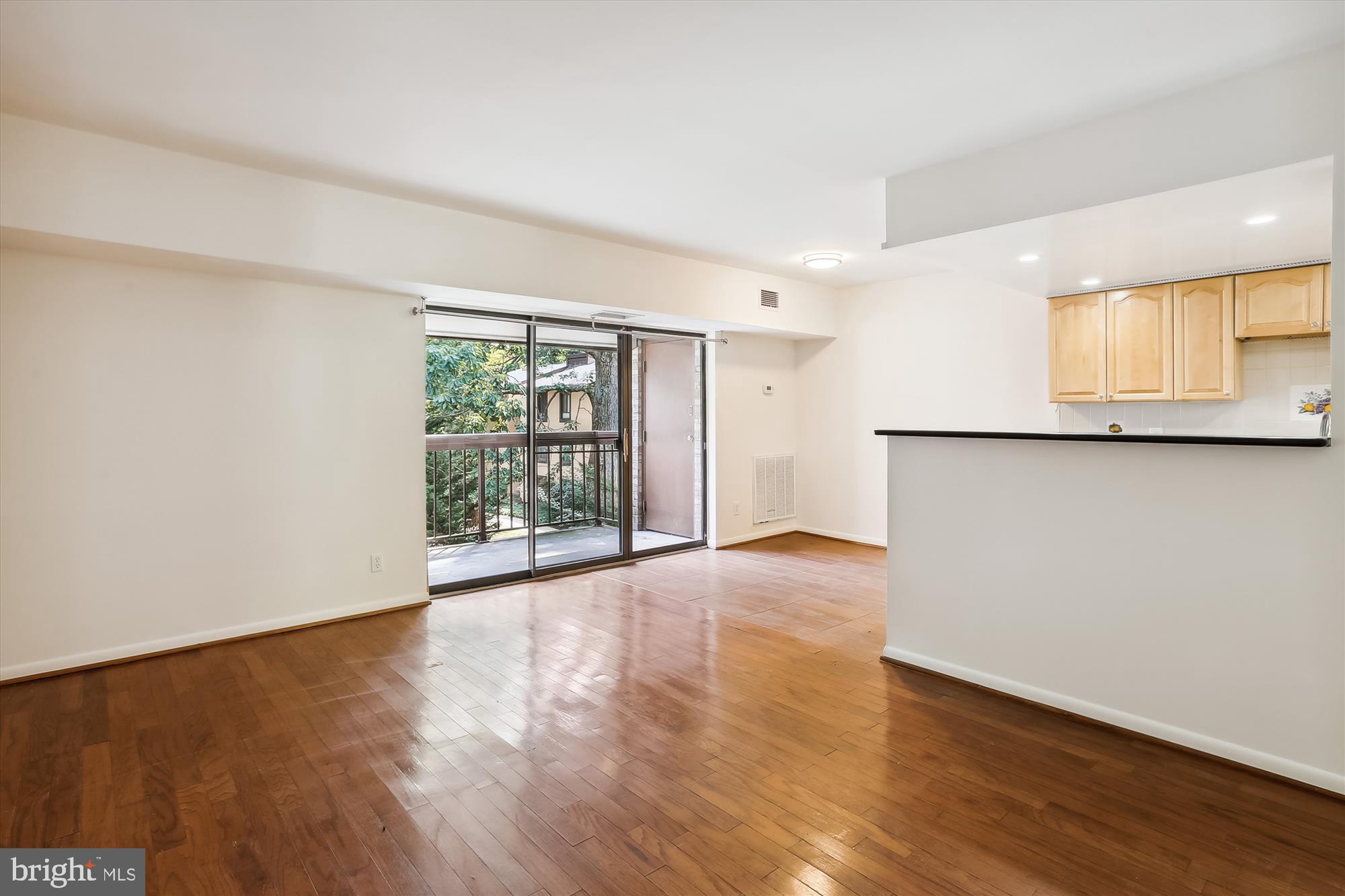 SHADOWOOD - Residential Lease