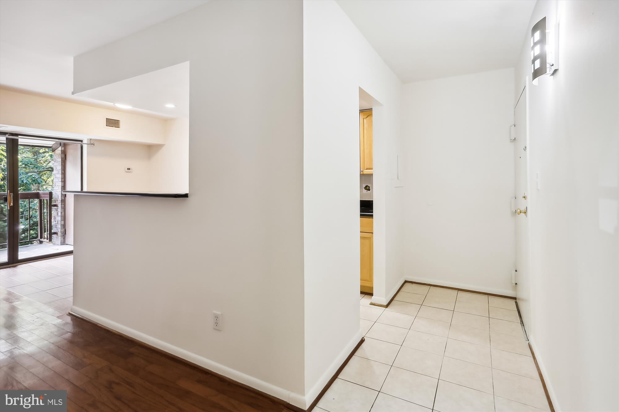 SHADOWOOD - Residential Lease