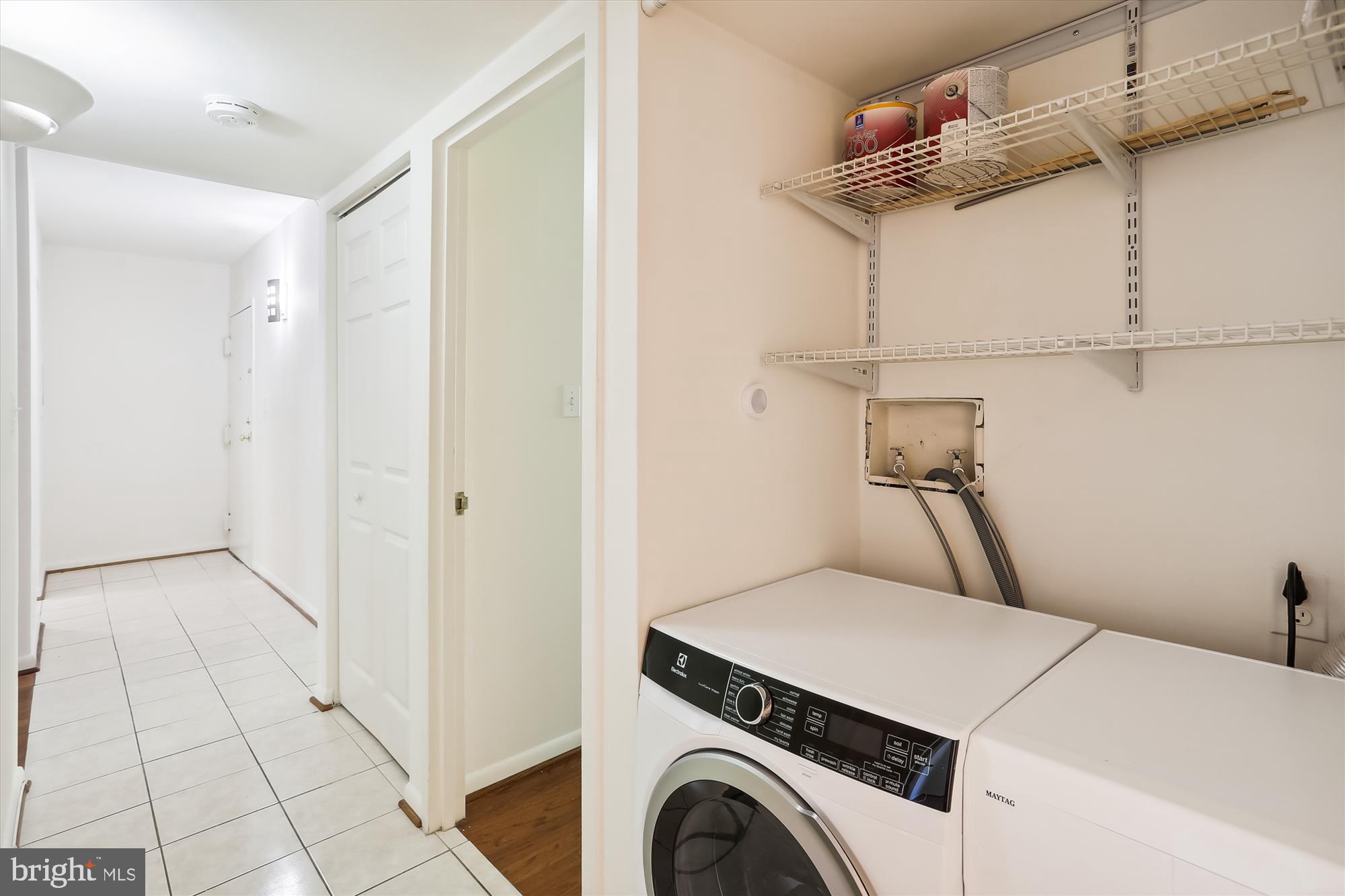 SHADOWOOD - Residential Lease