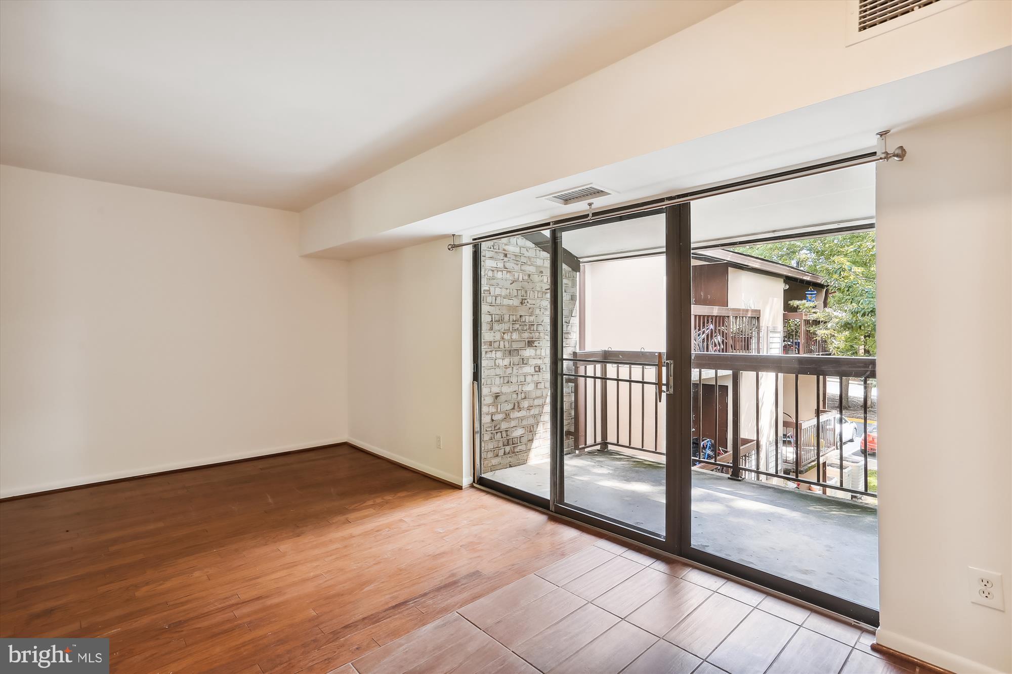 SHADOWOOD - Residential Lease