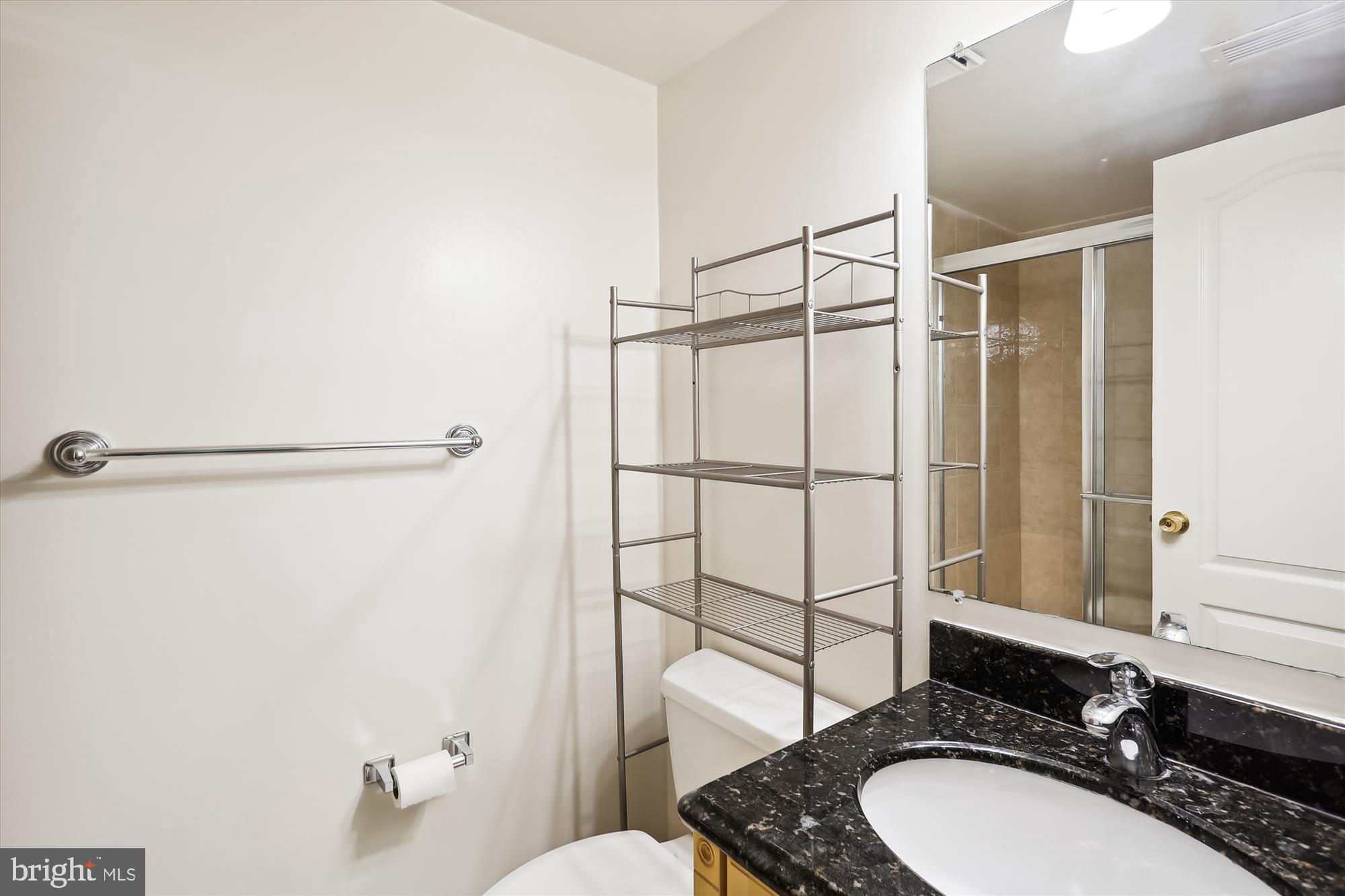 SHADOWOOD - Residential Lease