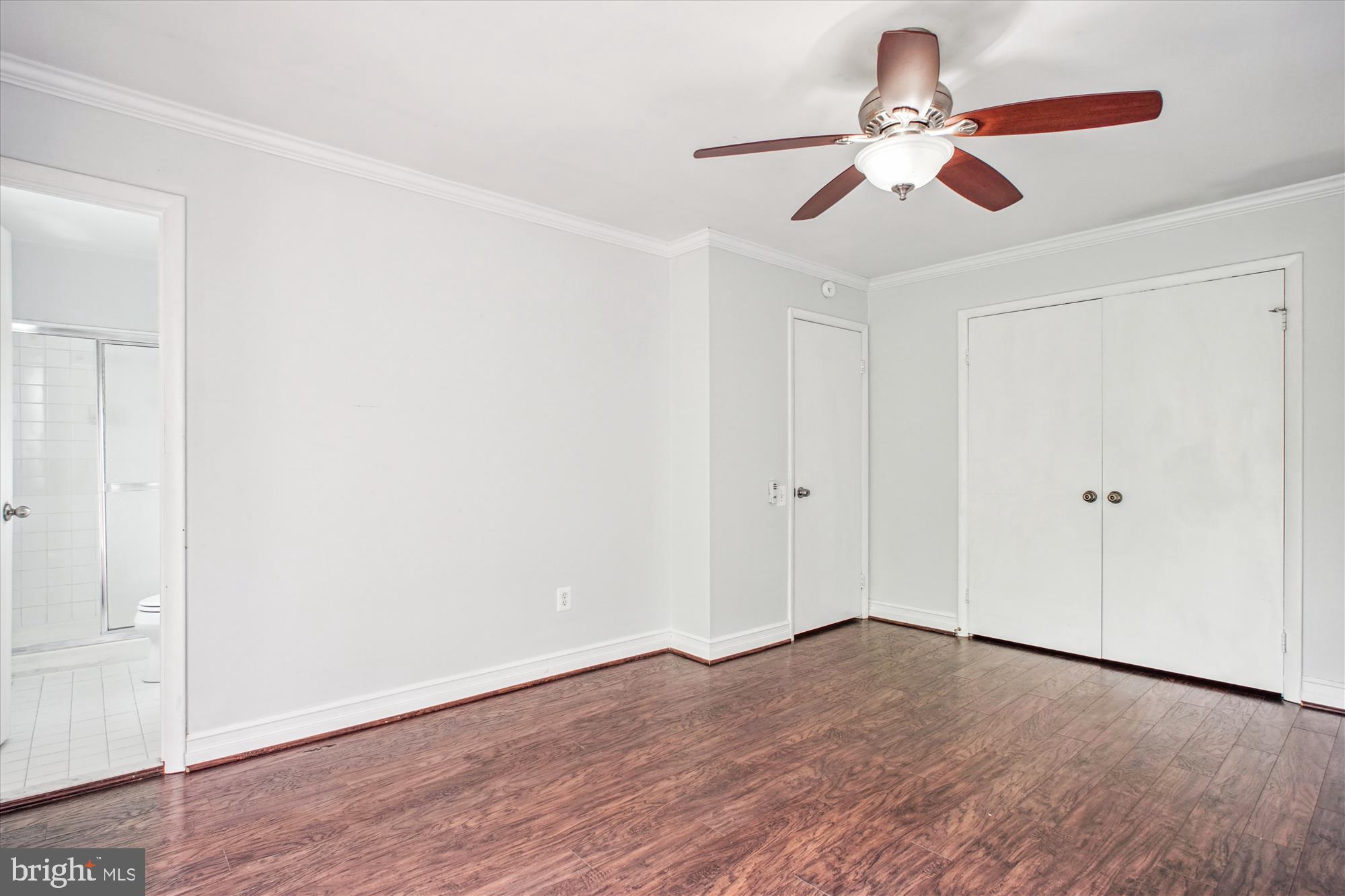 BEVERLY HILLS - Residential Lease