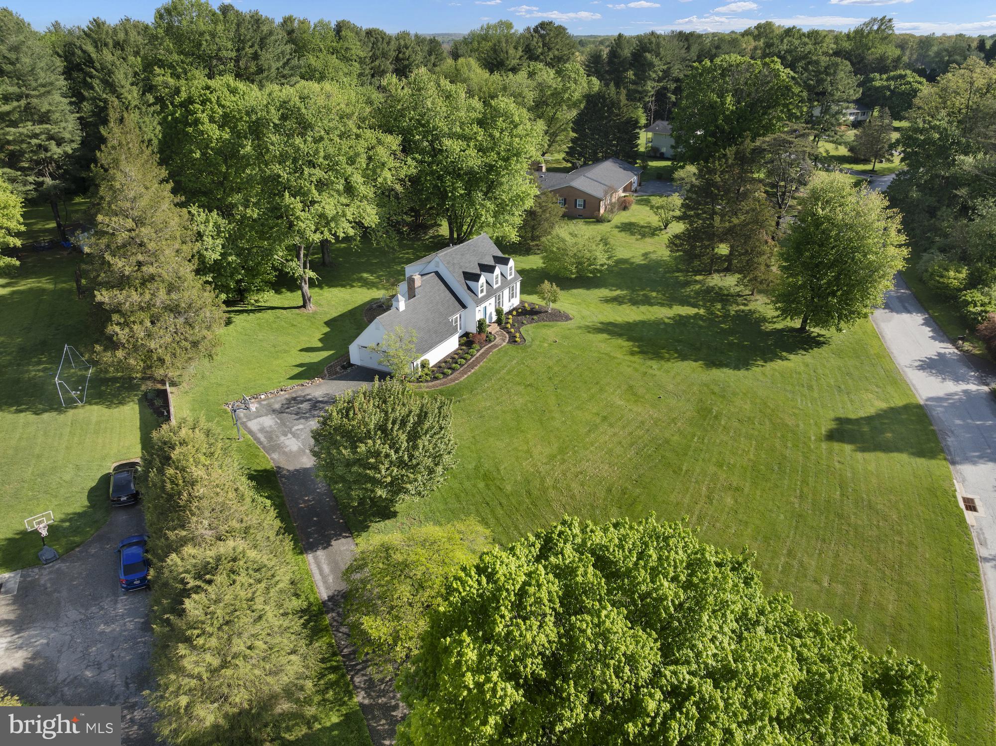 GREEN HILL FARM - Residential