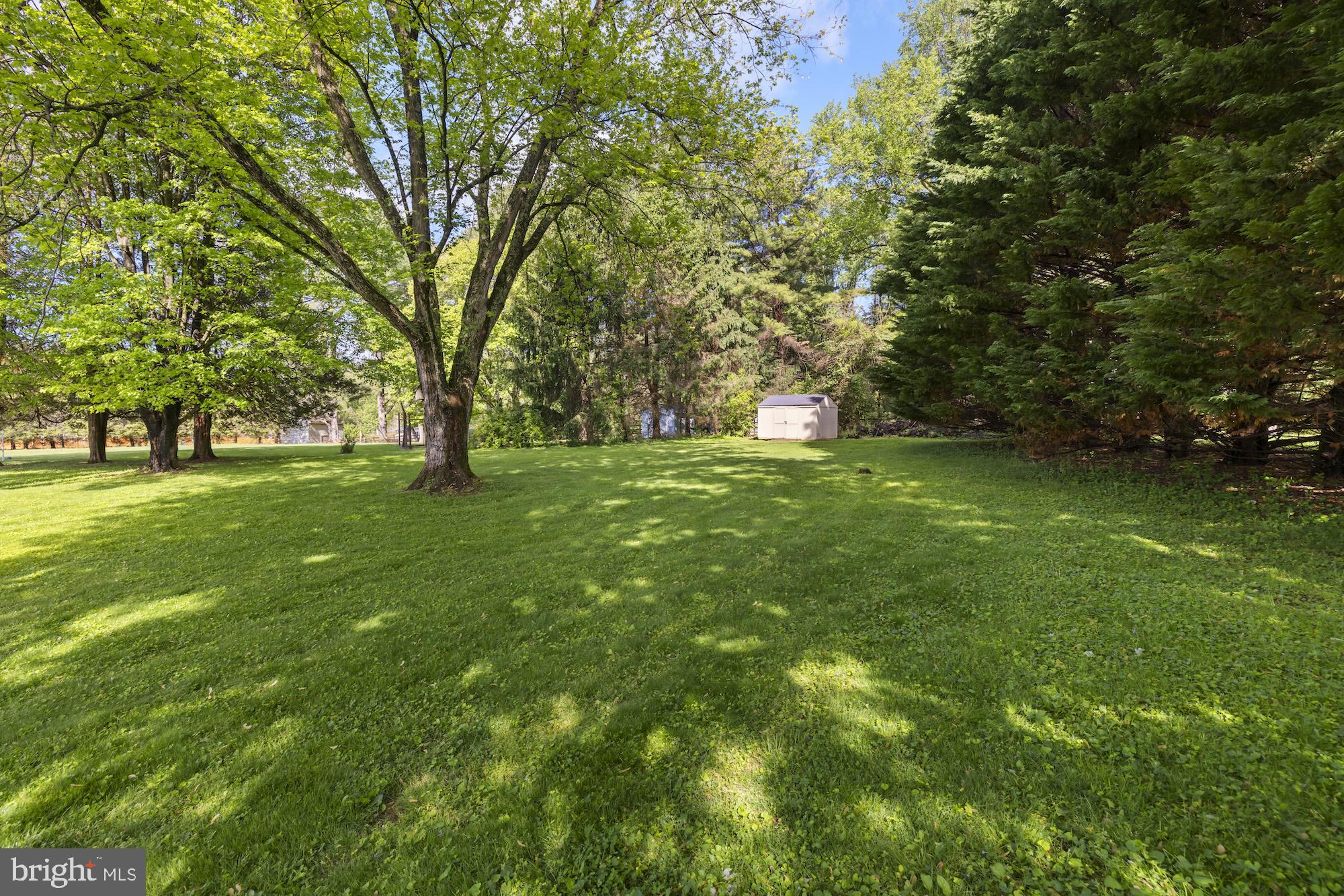 GREEN HILL FARM - Residential