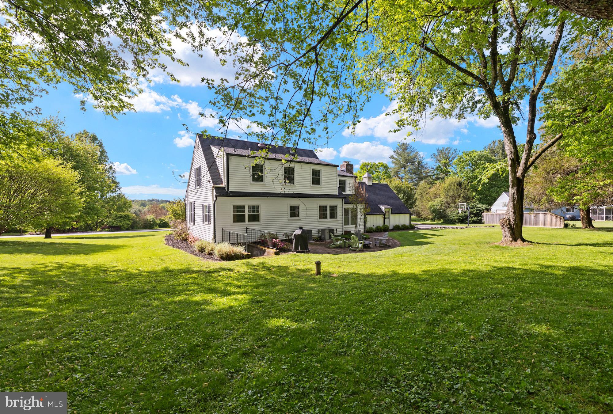 GREEN HILL FARM - Residential