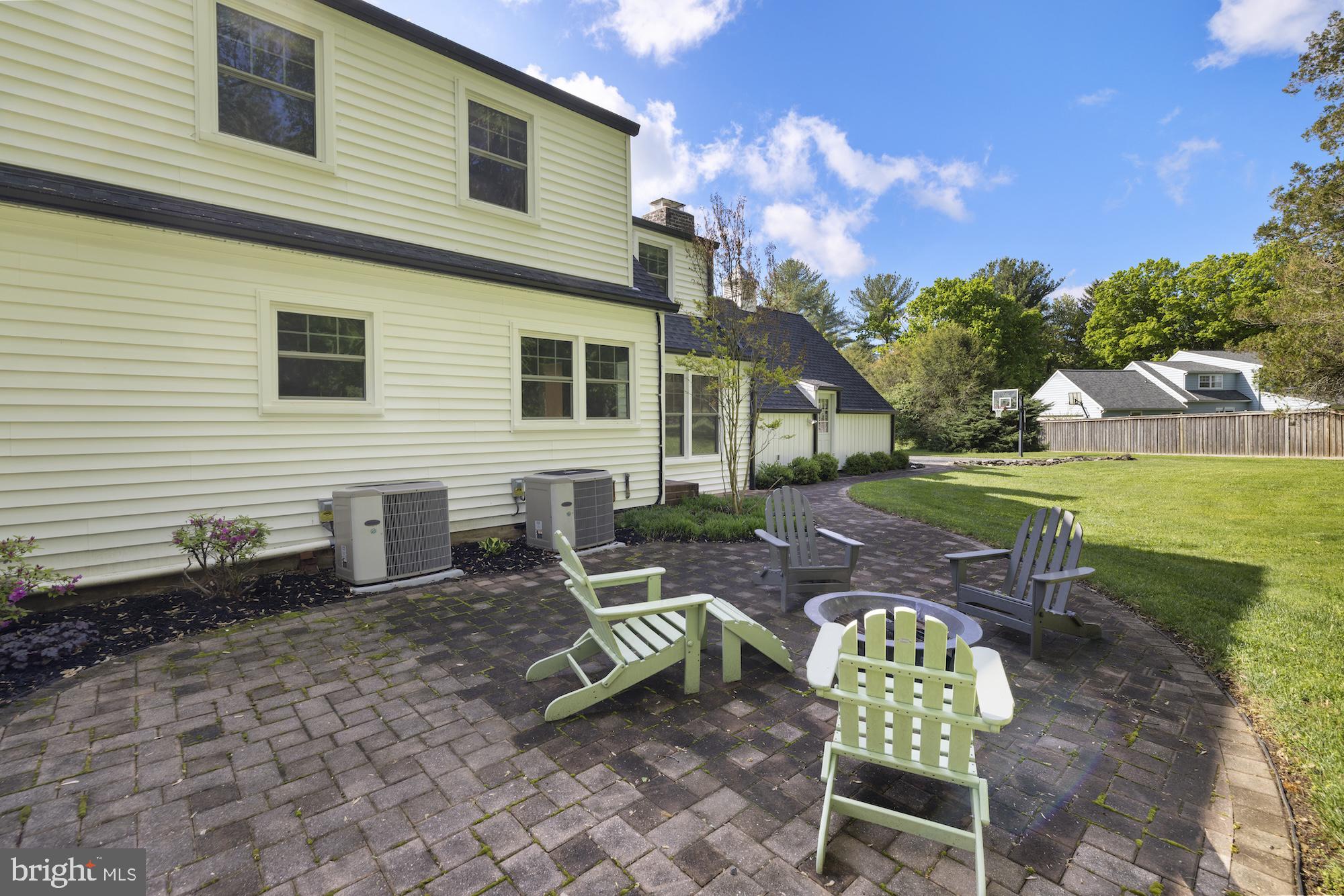 GREEN HILL FARM - Residential