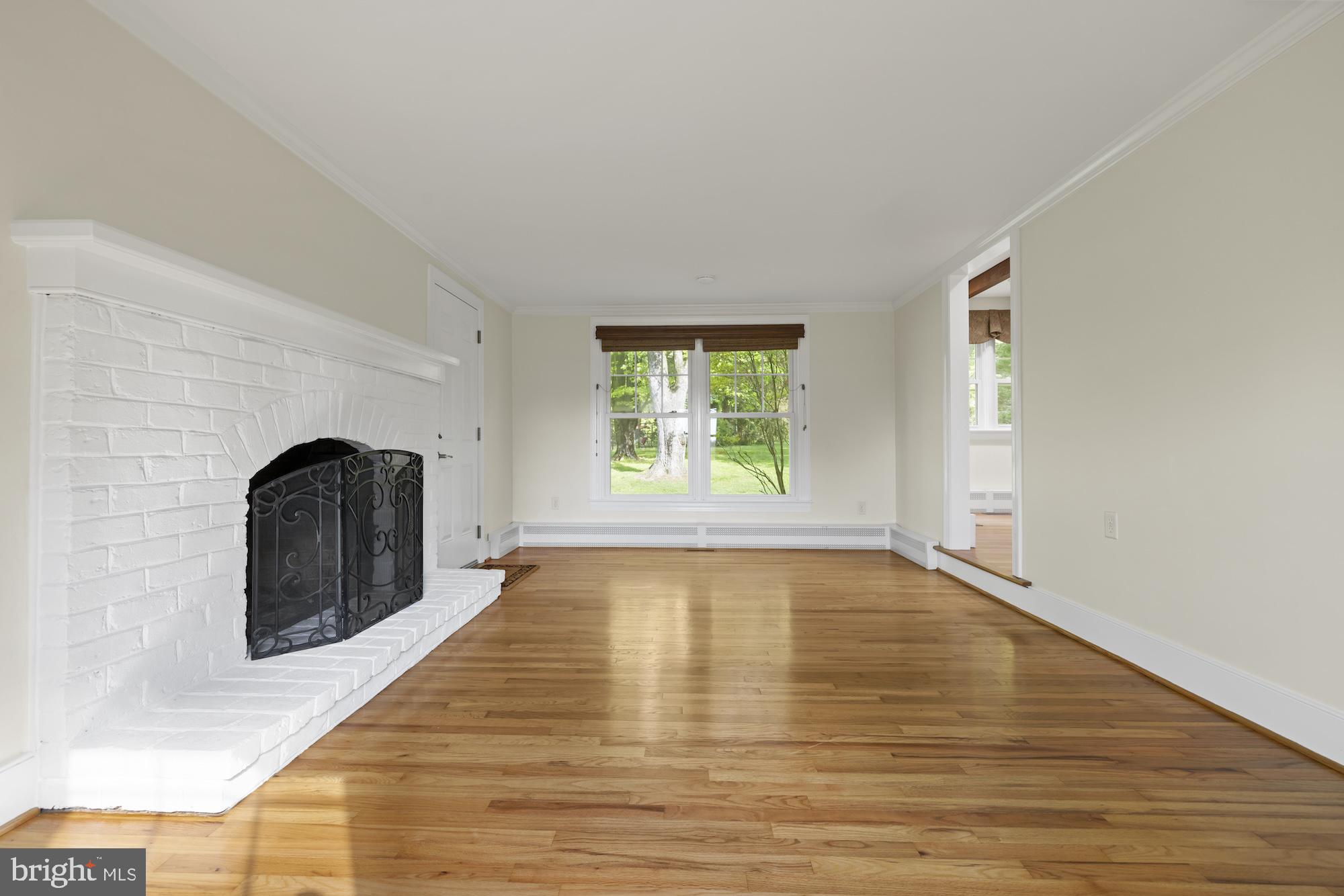 GREEN HILL FARM - Residential