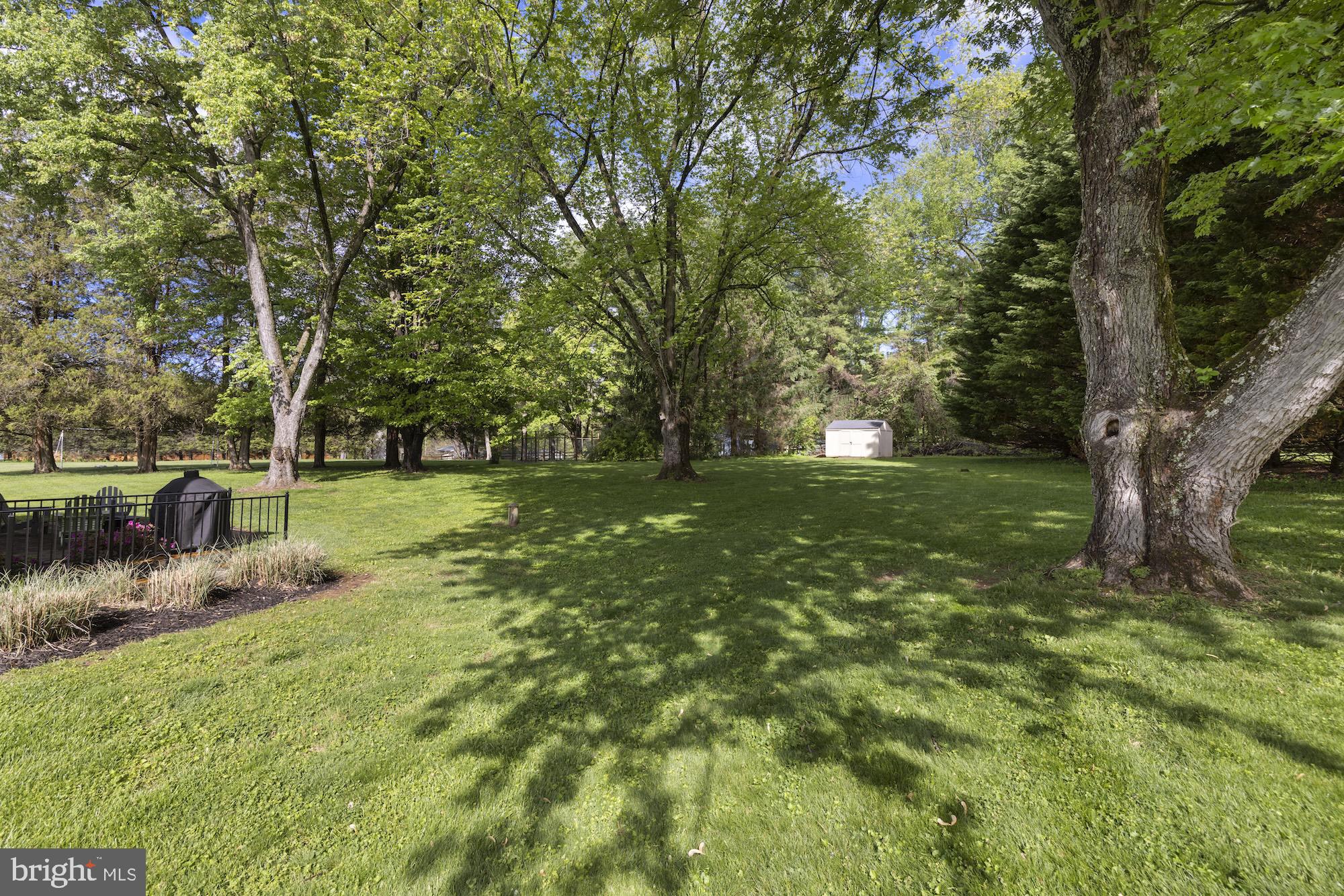 GREEN HILL FARM - Residential