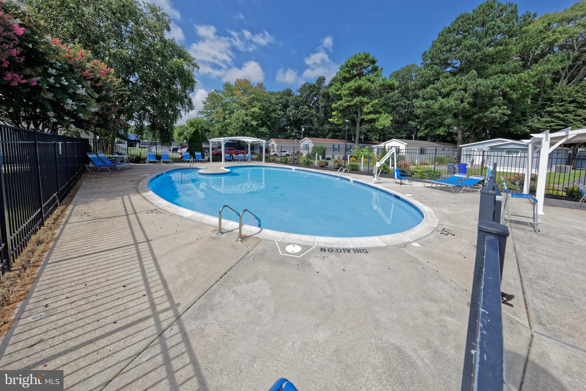 SEA AIR VILLAGE - Residential