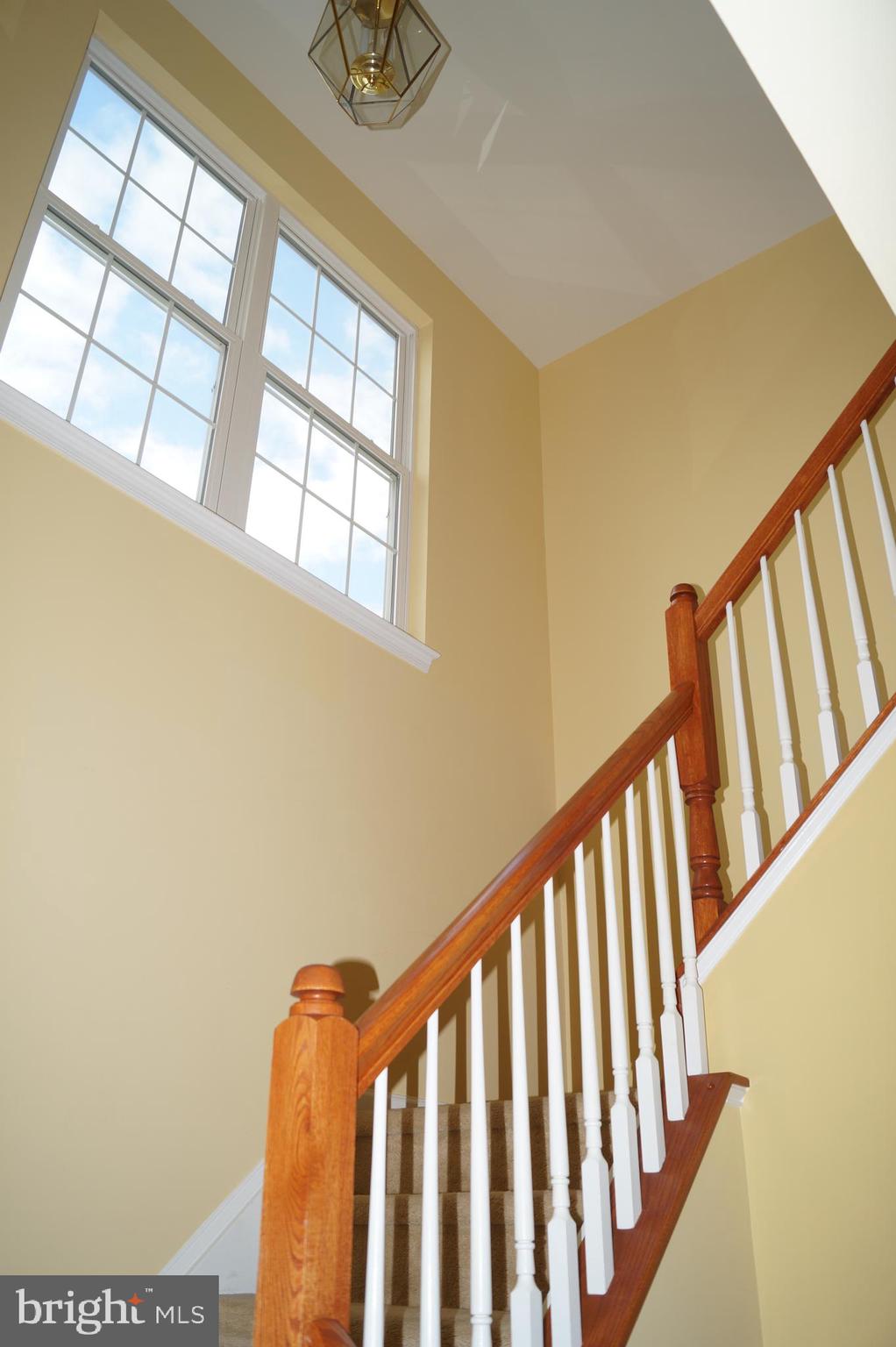 SOUTH RIDING - Residential Lease