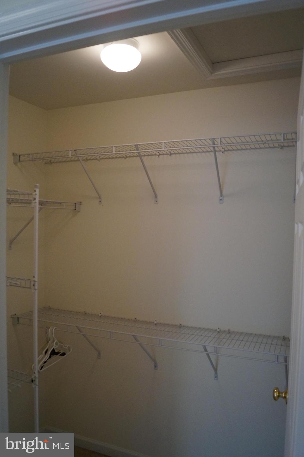 SOUTH RIDING - Residential Lease