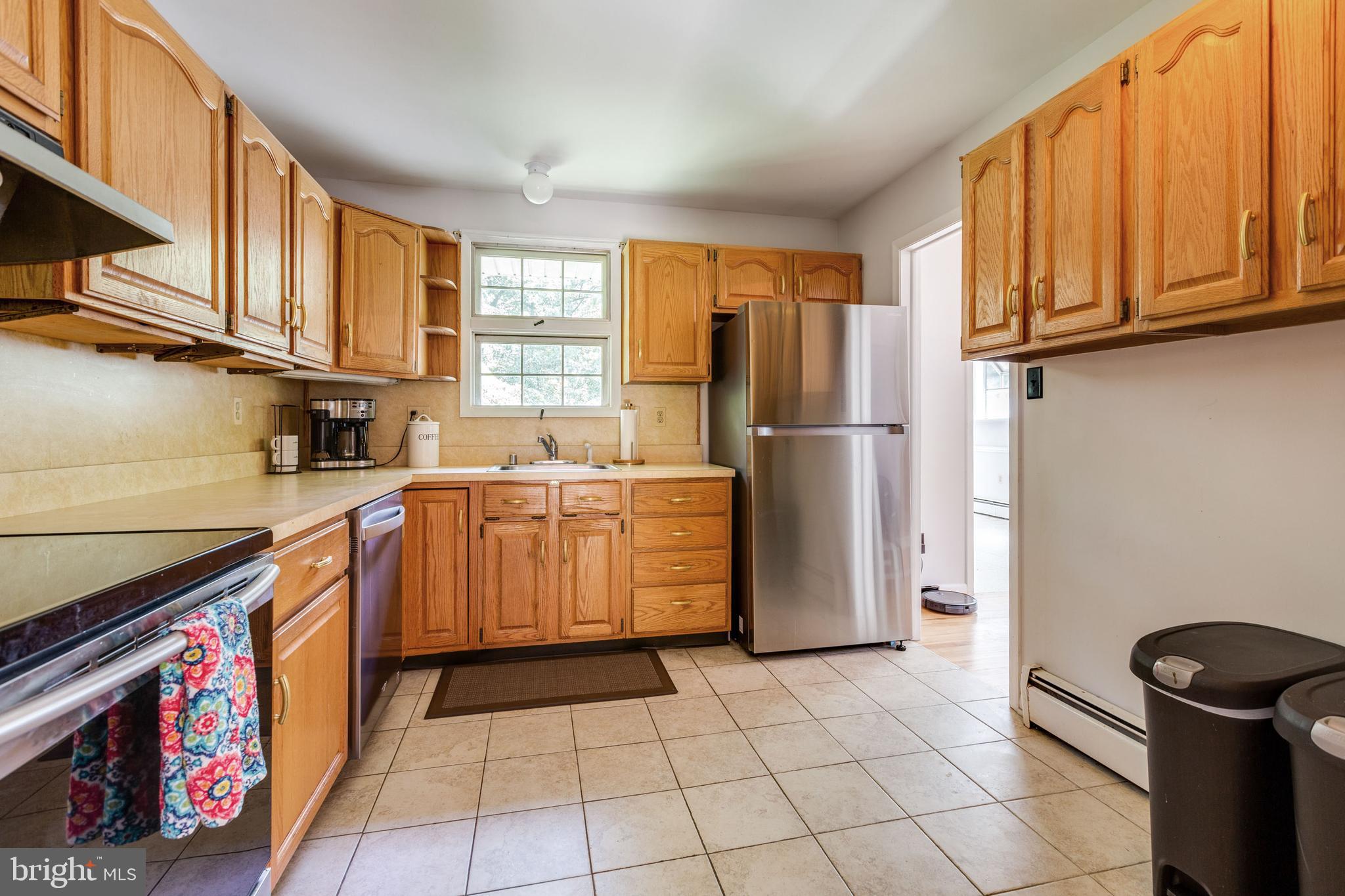 HILLENDALE - Residential Lease